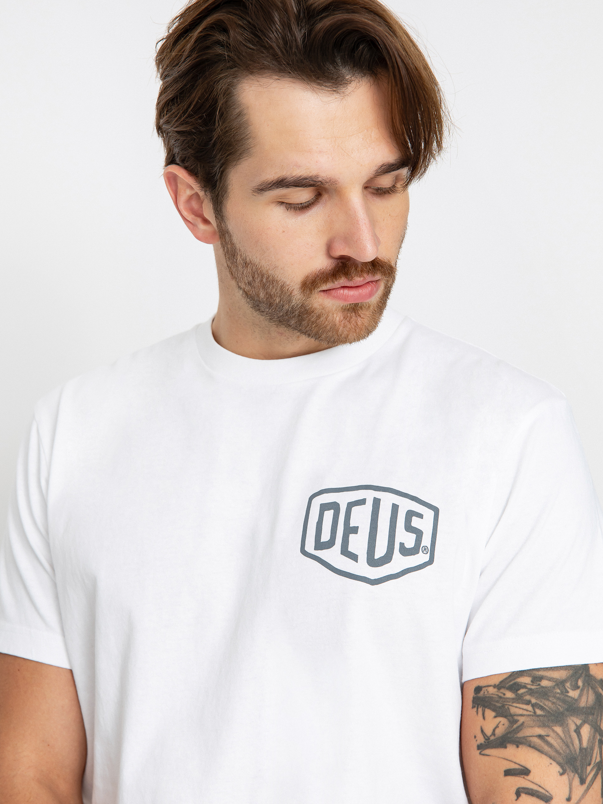 Deus Ex Machina Berlin Address T-Shirt (white)