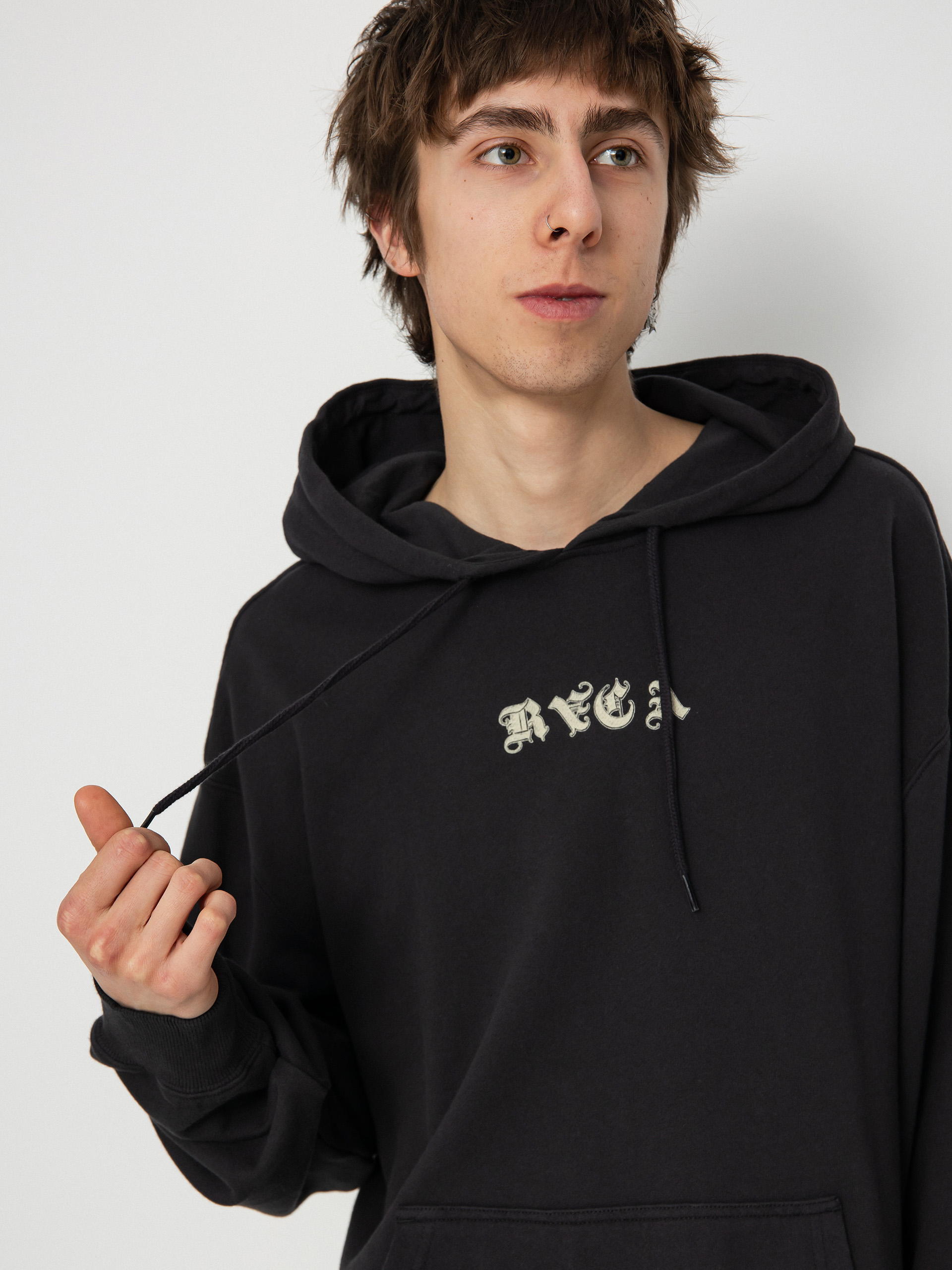 RVCA Benj Bouquet HD Hoodie (washed black)
