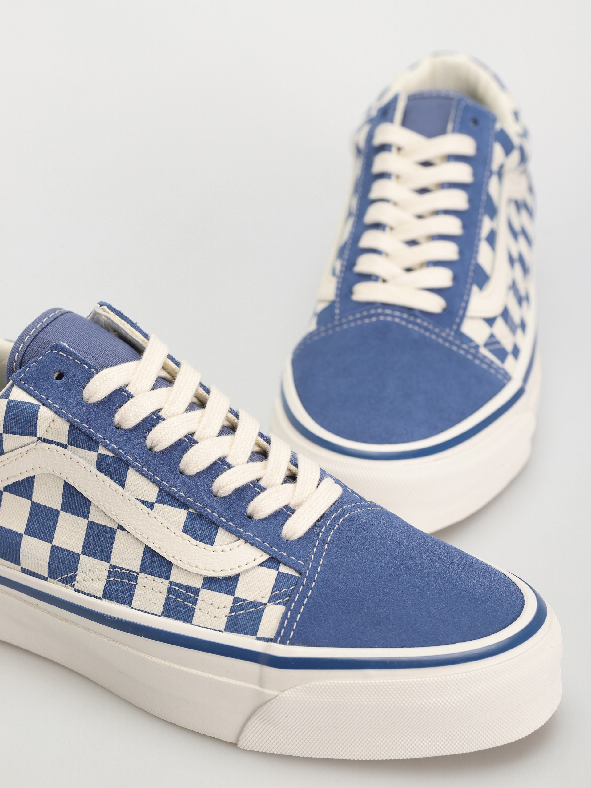 Vans Old Skool 36 Shoes (checkerboard medium blue)