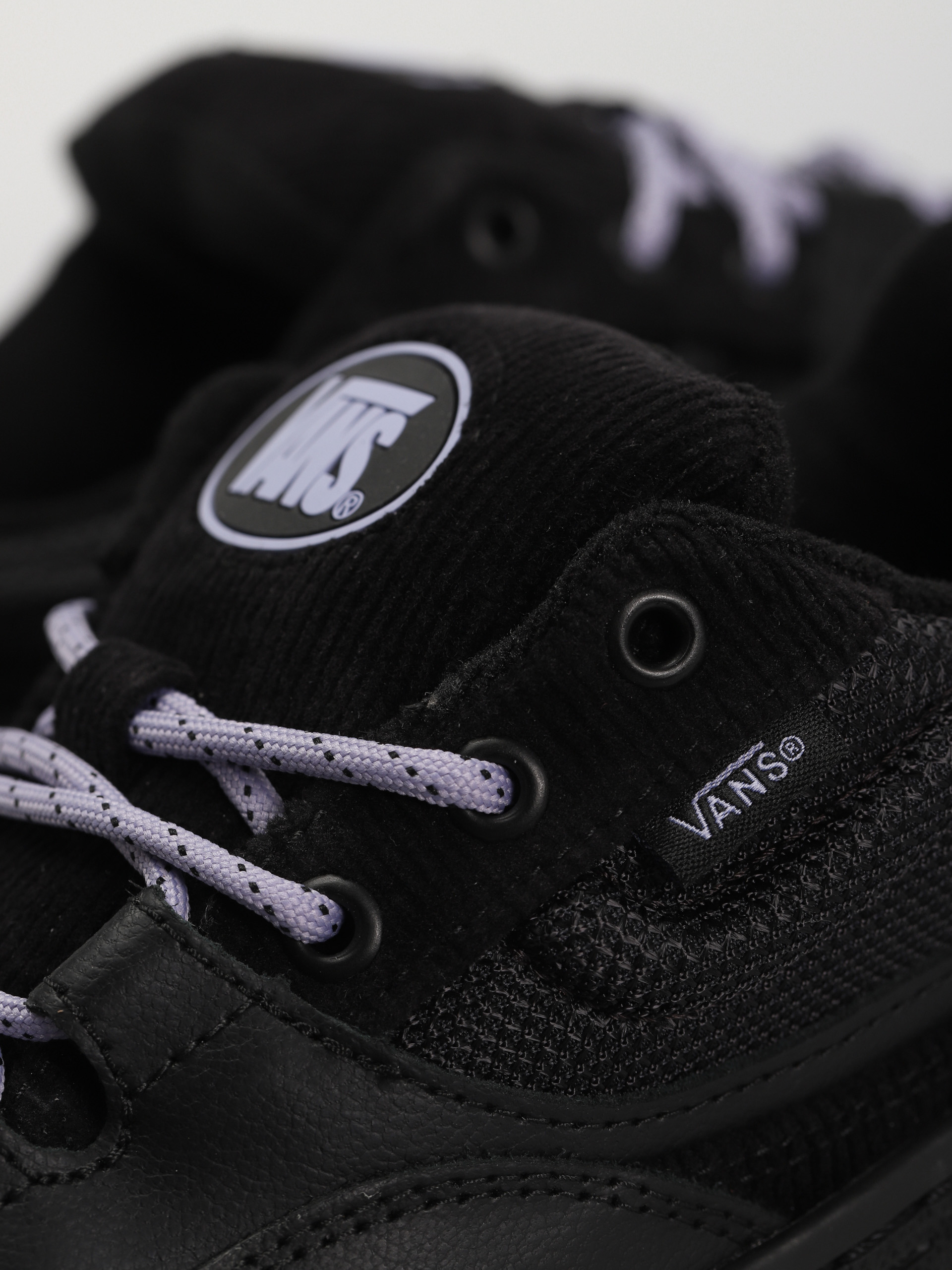 Vans Speed Shoes (corduroy black)