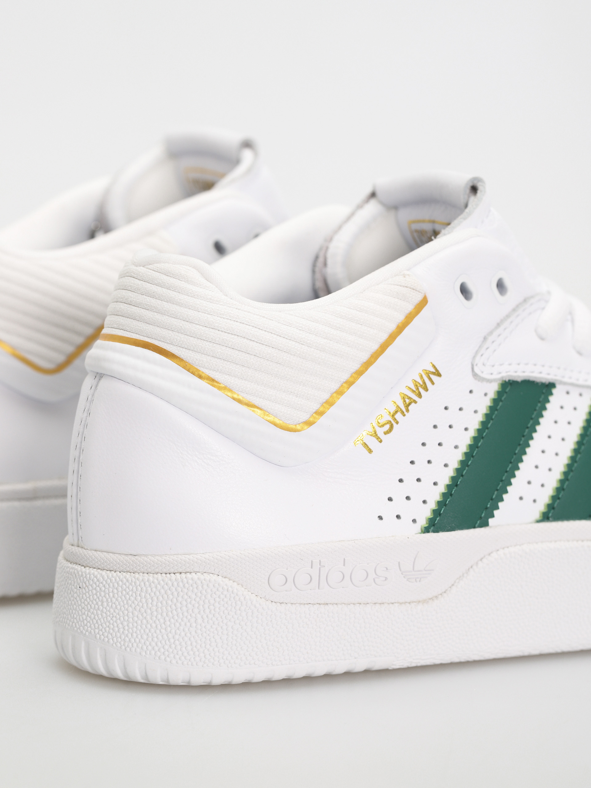 adidas Tyshawn Shoes (ftwwht/drkgrn/blubir)