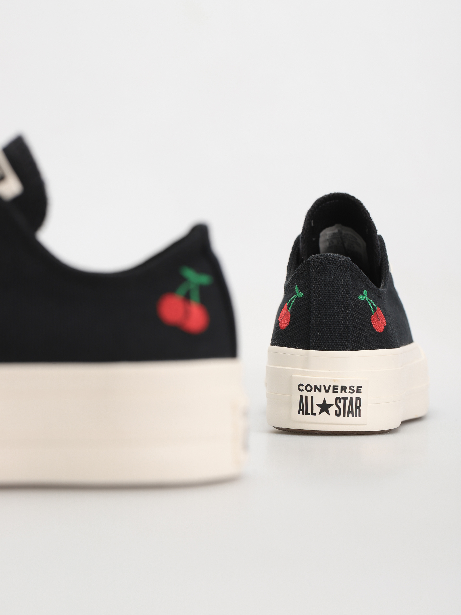 Converse Chuck Taylor All Star Lift Wmn Chucks (black)