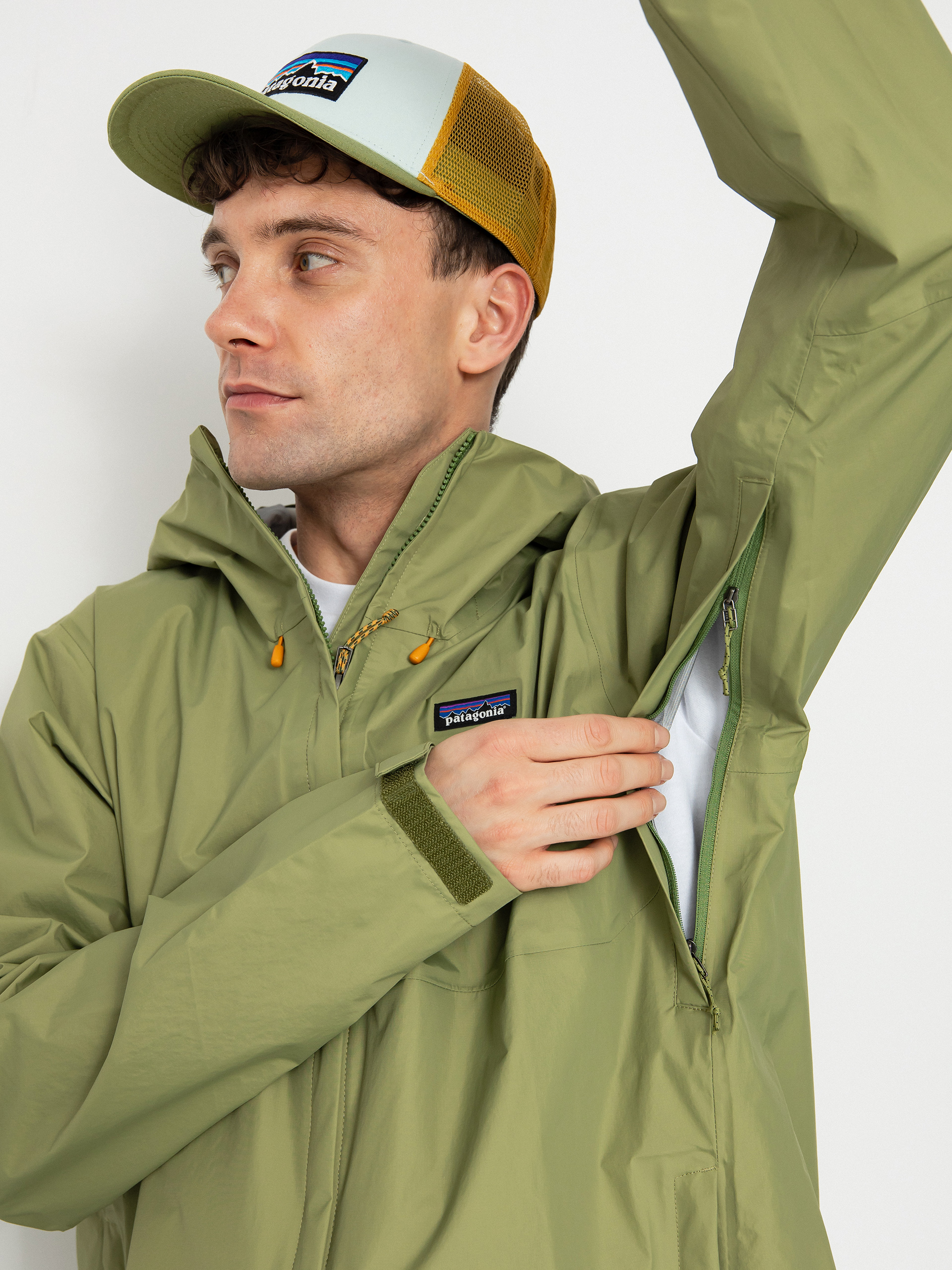 Patagonia Torrentshell 3L Jacket (buckhorn green)