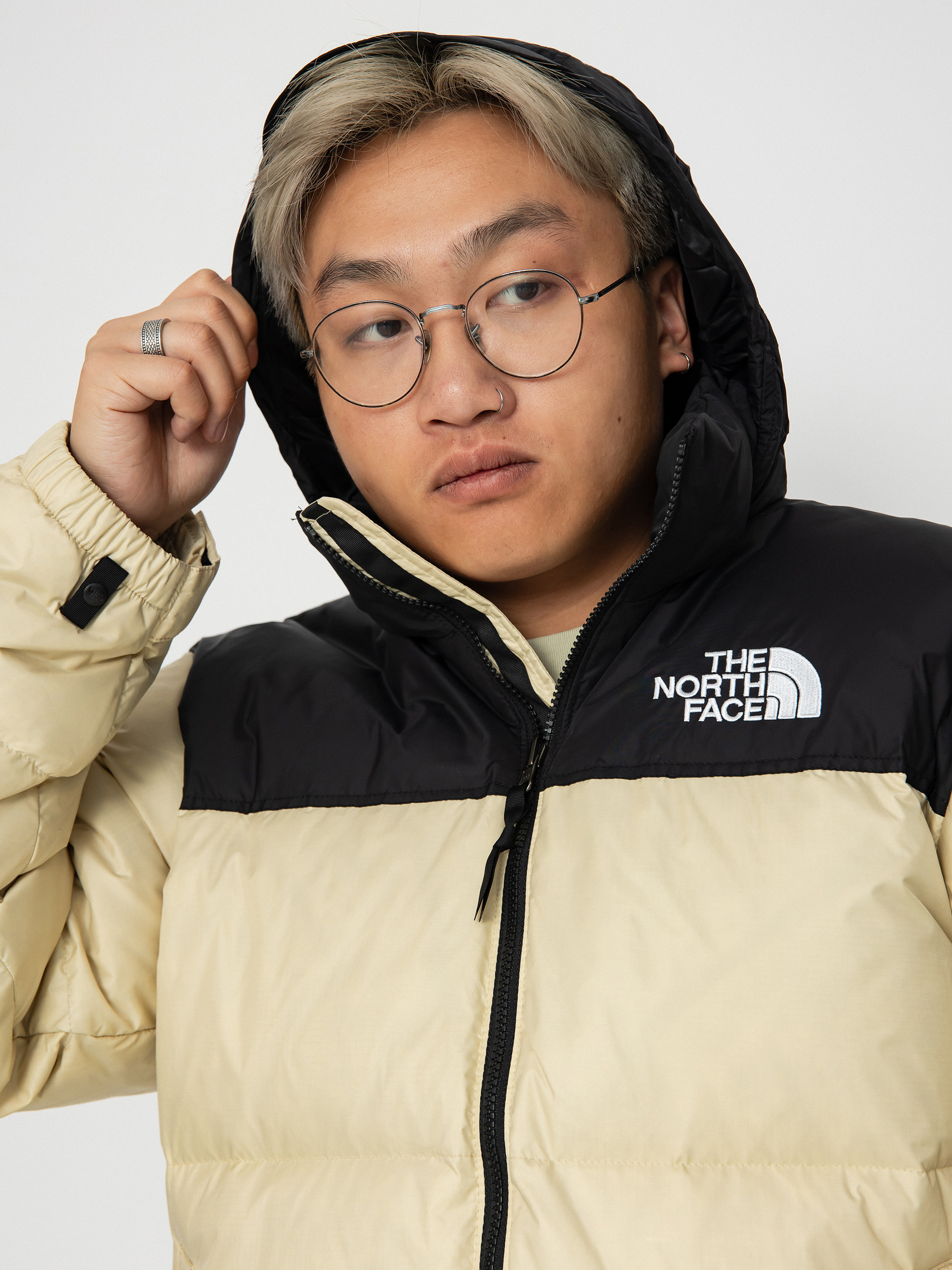 The North Face 1996 Retro Nuptse Jacke (gravel)