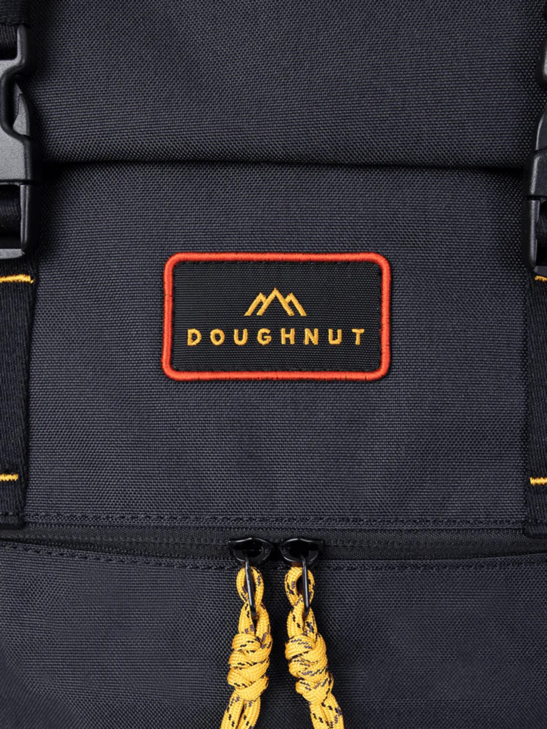 Doughnut Rucksack Christopher Happy Camper Series (black)