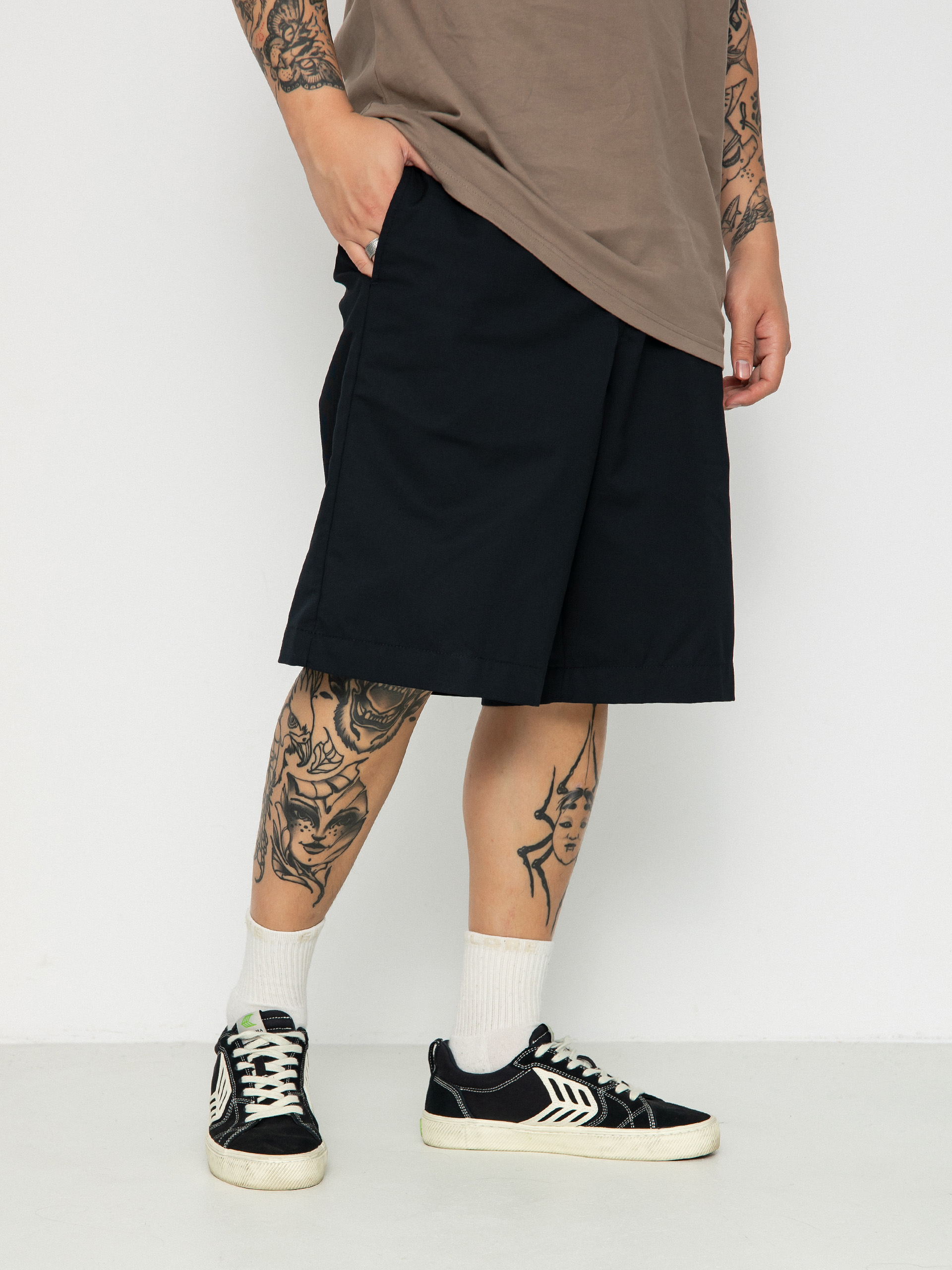 Carhartt WIP Craft Shorts (black)