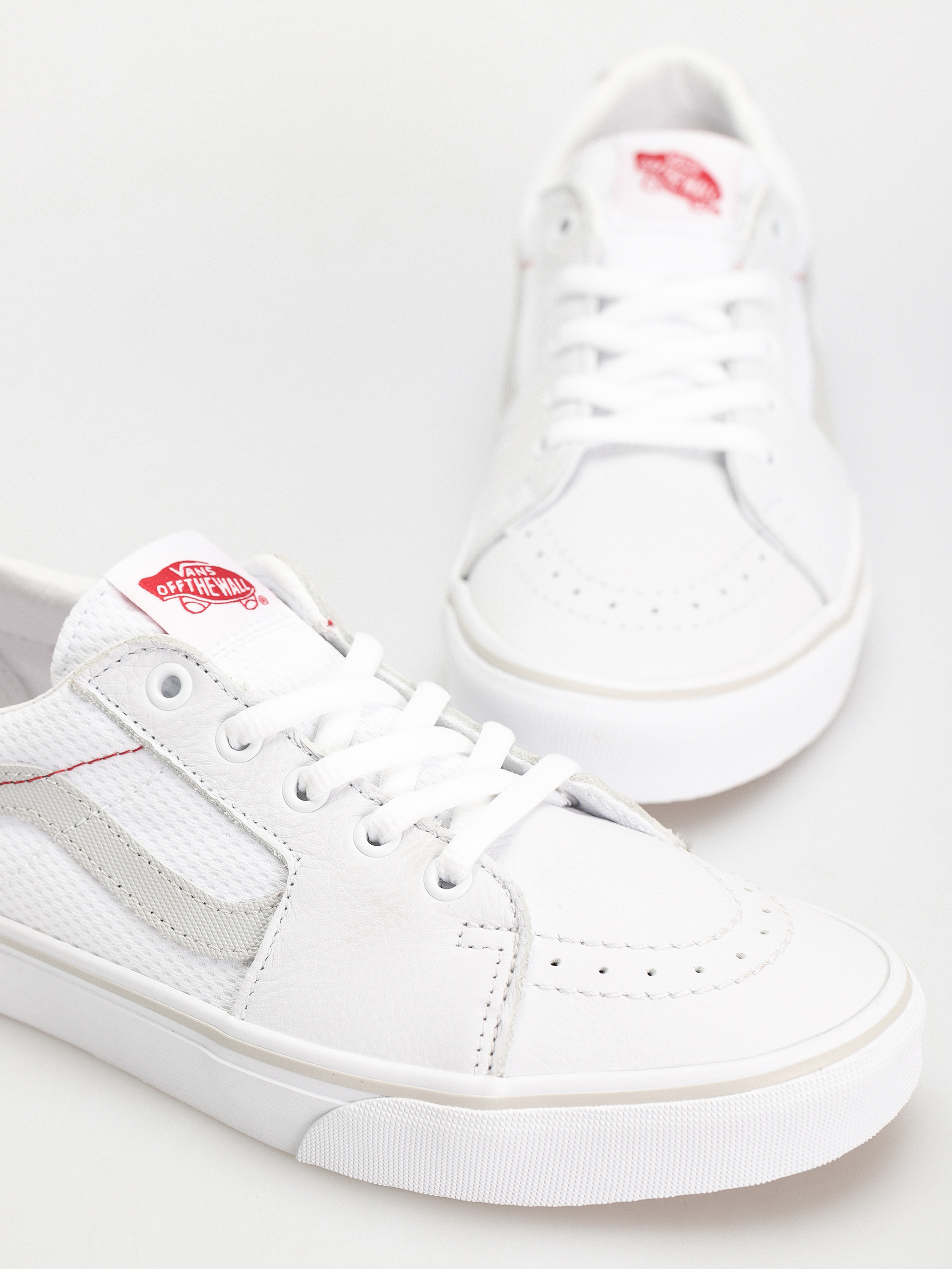 Vans Sk8 Low Shoes (retro skate white/red)