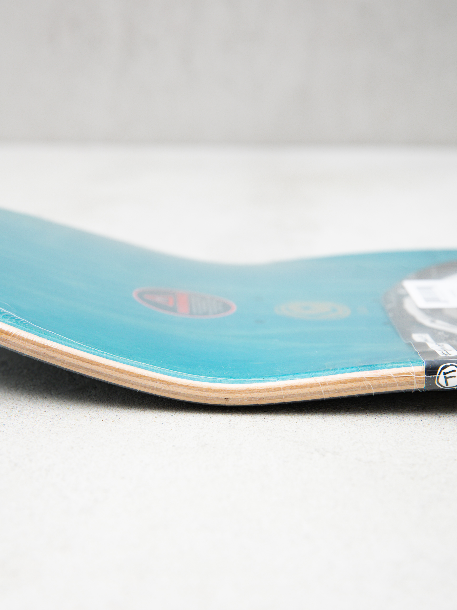 Foundation Glick Head Roll Deck (blue/black)