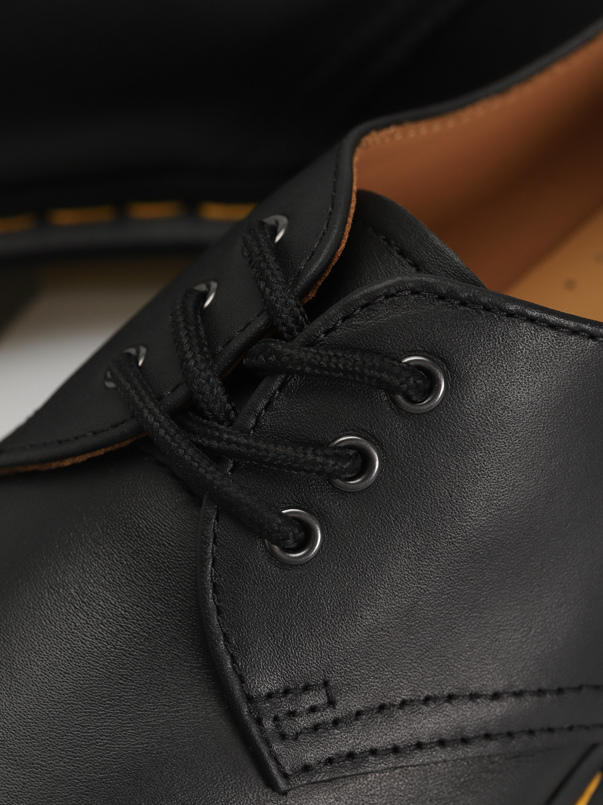 Dr. Martens 1461 Shoes (black nappa)