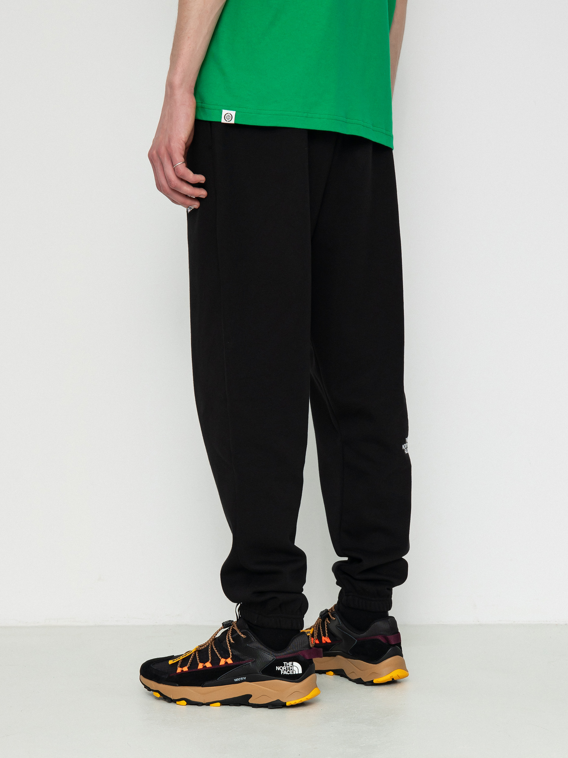 The North Face Pants Essential Jogger black tnf black