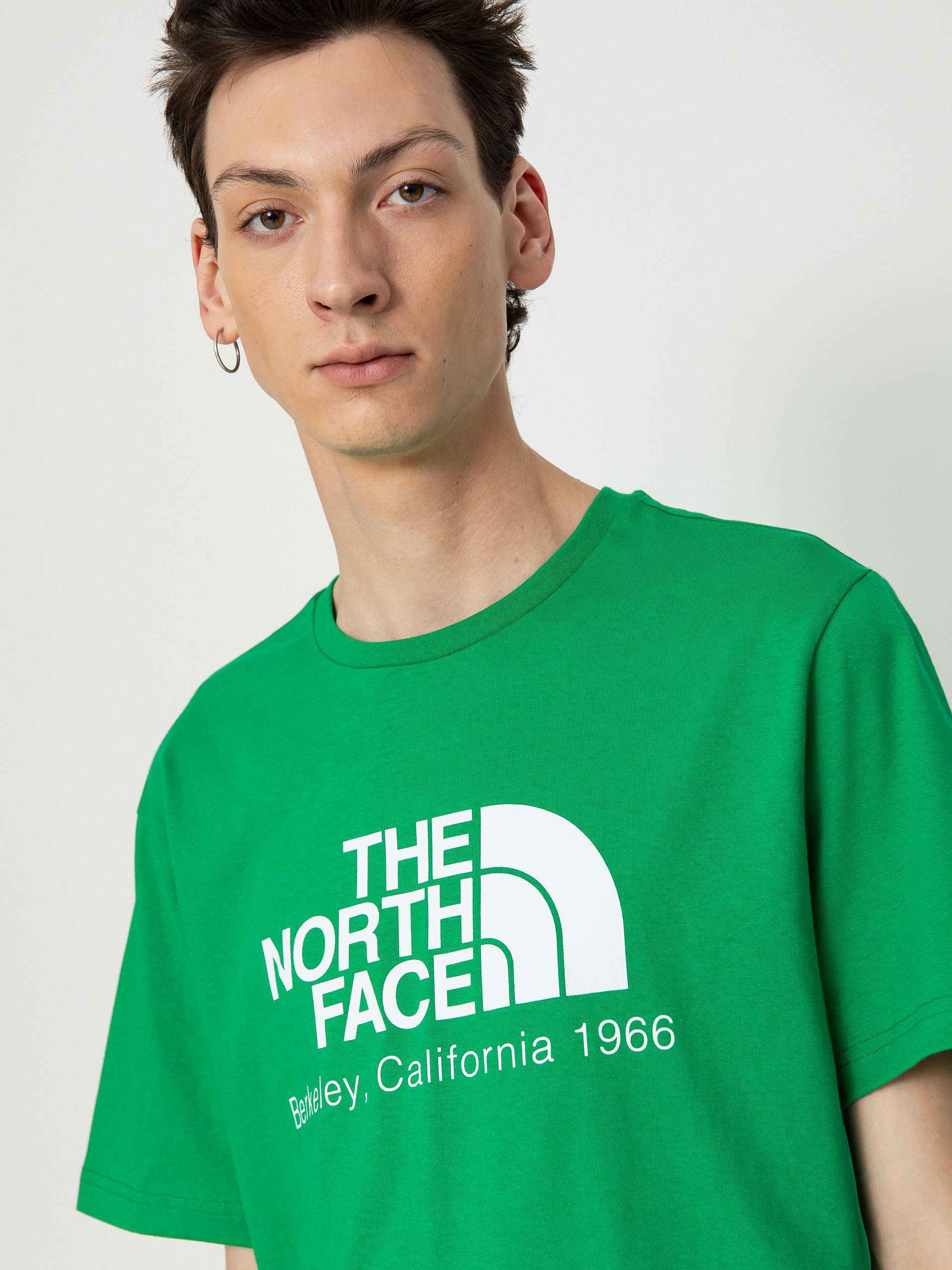 The North Face Berkeley California In Scrap T-Shirt (optic emerald)