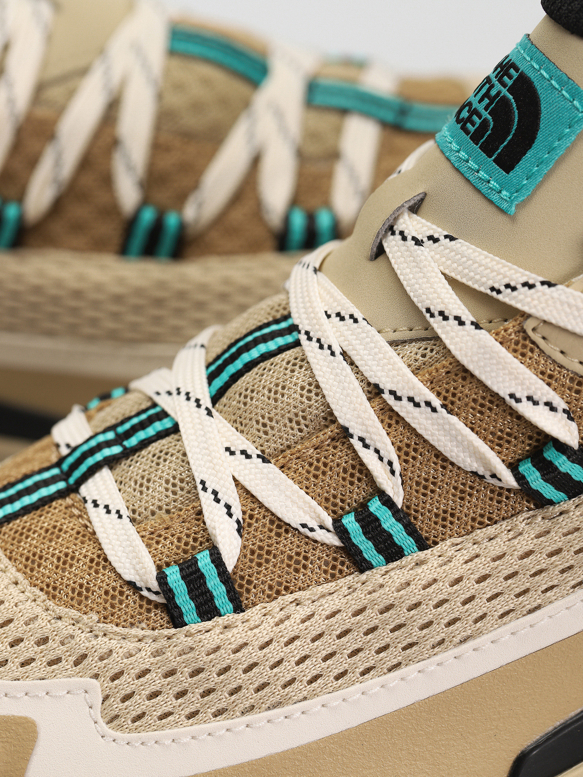 The North Face Vectiv Taraval Shoes (gravel/khaki stone)