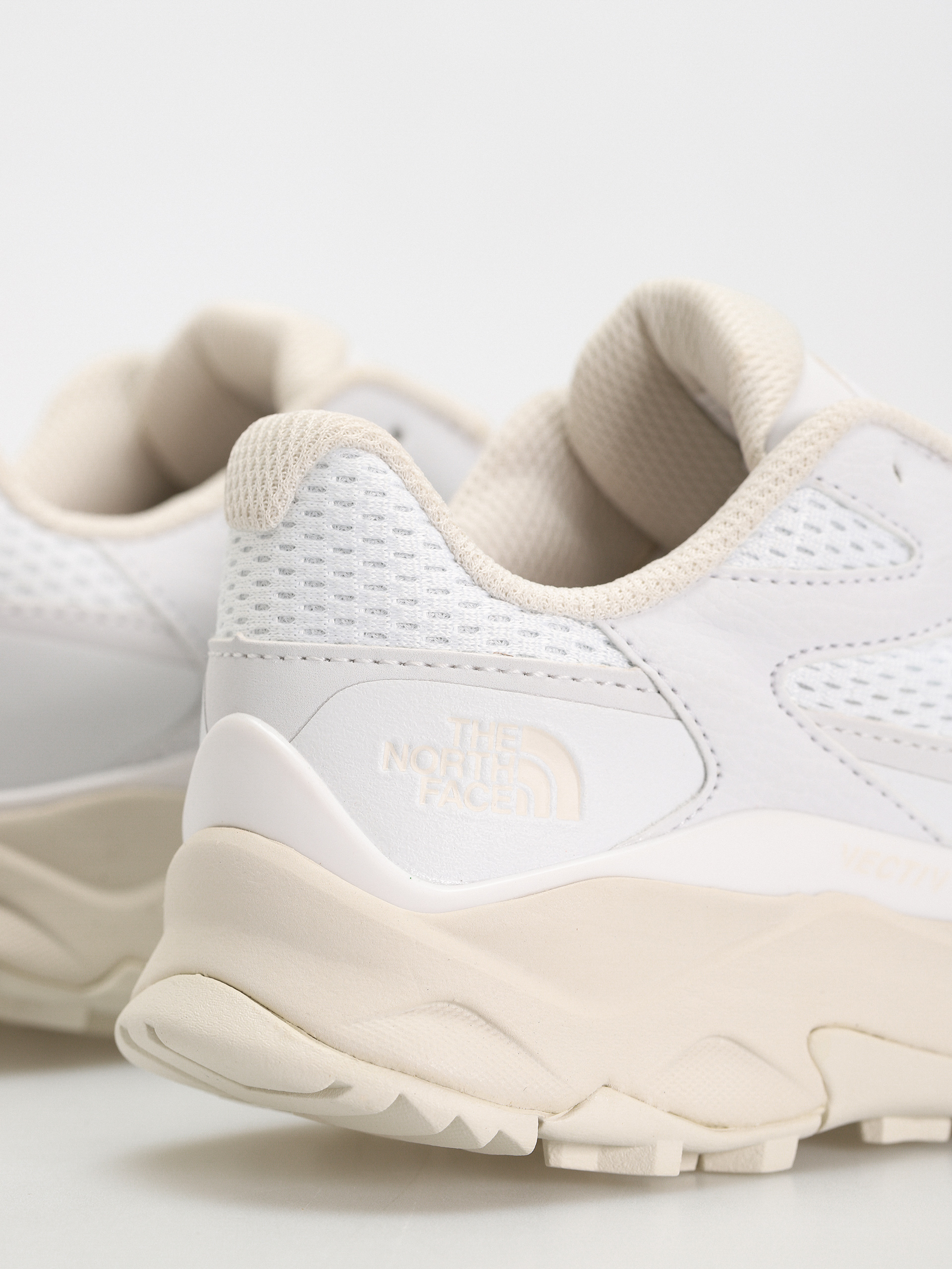 The North Face Vectiv Taraval Wmn Schuhe (tnf white/white dune)