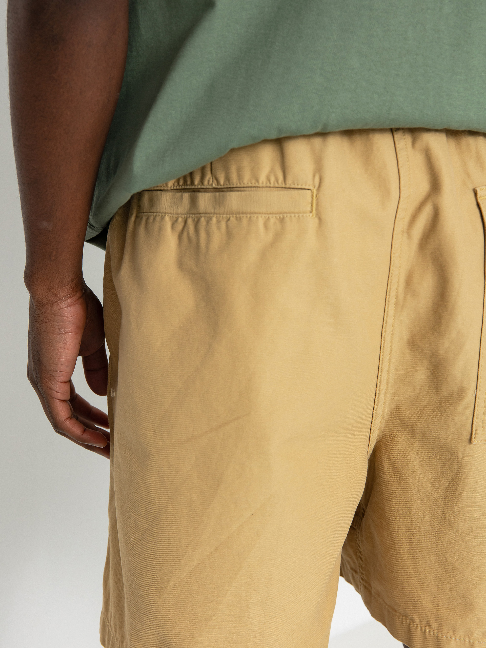Carhartt WIP Hayworth Shorts (bourbon)