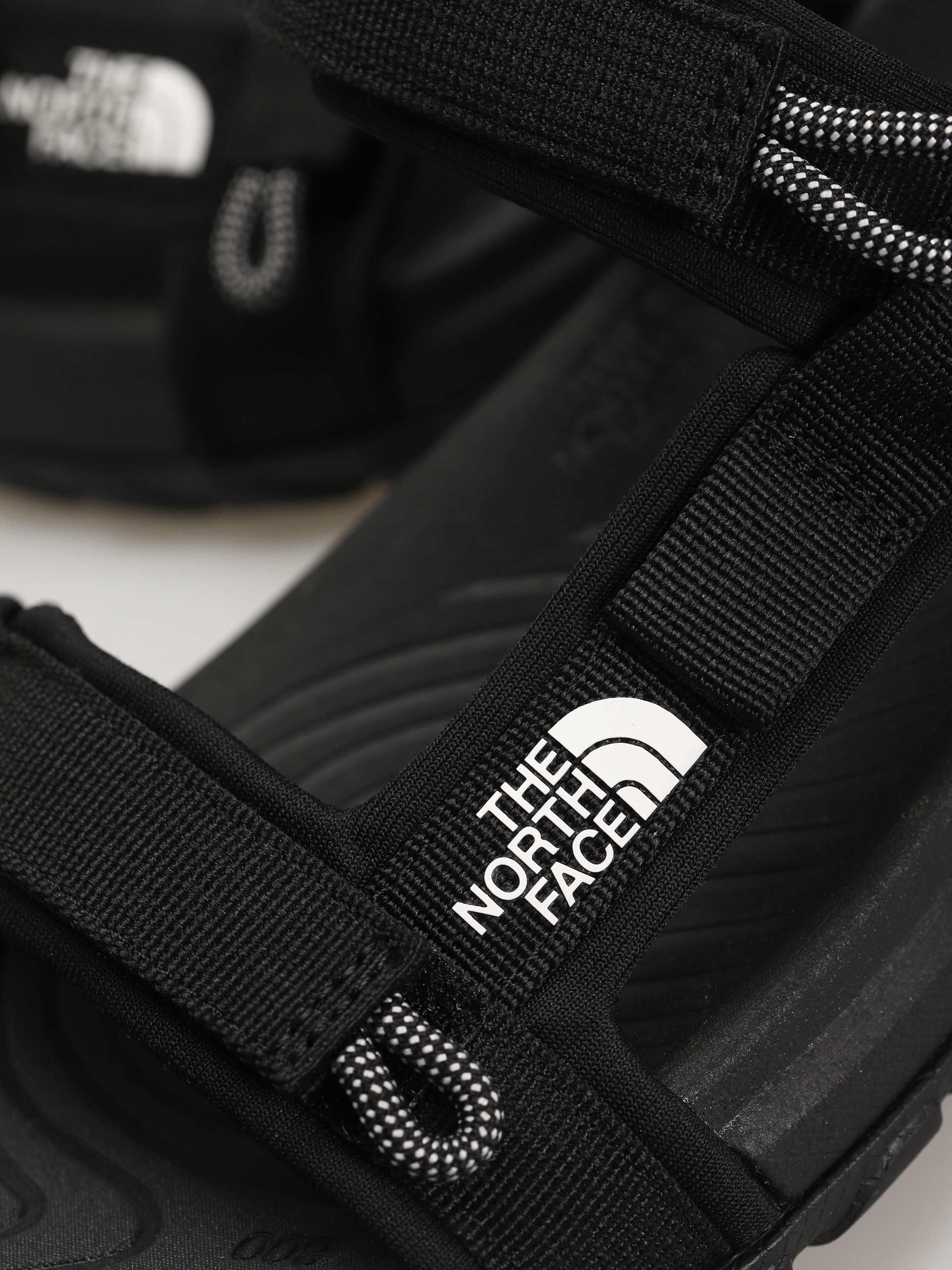 The North Face Explore Camp Sandals (tnf black/tnf black)