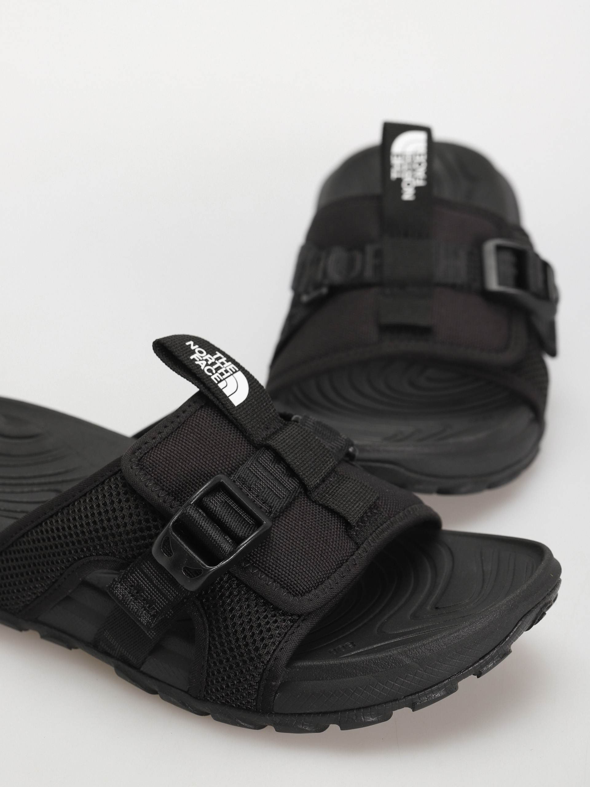 The North Face Explore Camp Flip Flops (tnf black/tnf black)