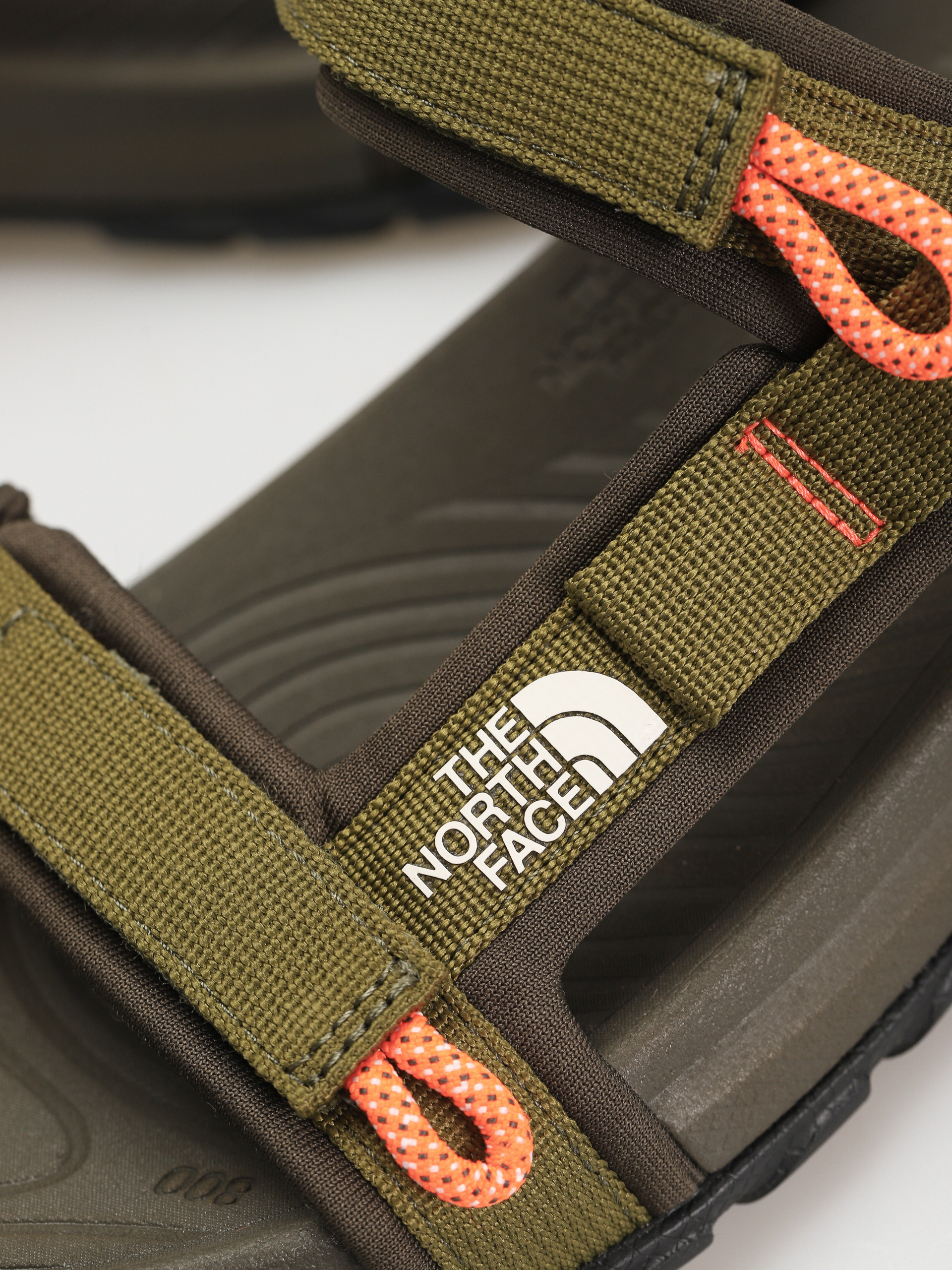 The North Face Explore Camp Sandals (forest olive/new taupe)