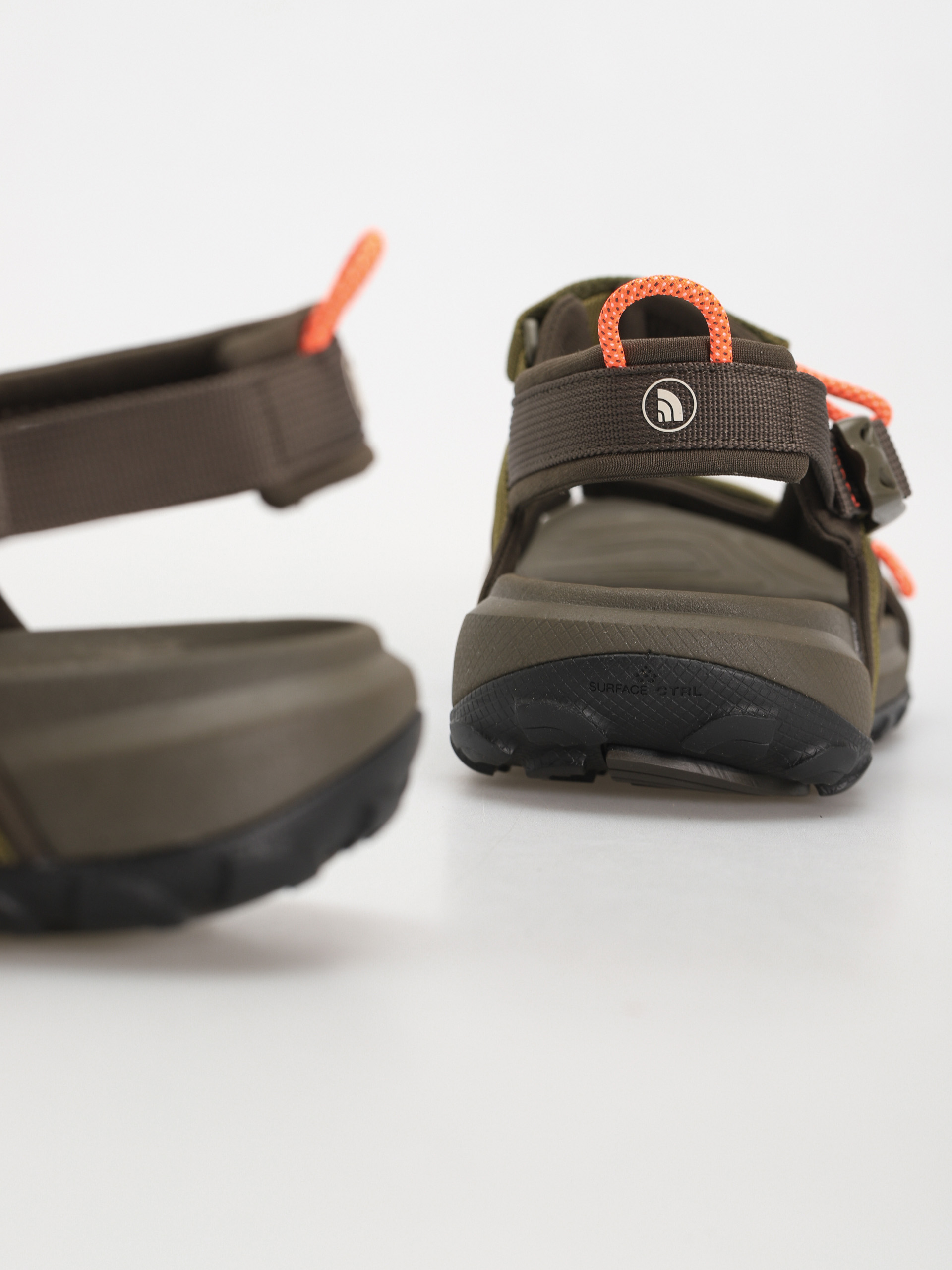 The North Face Explore Camp Sandalen (forest olive/new taupe)