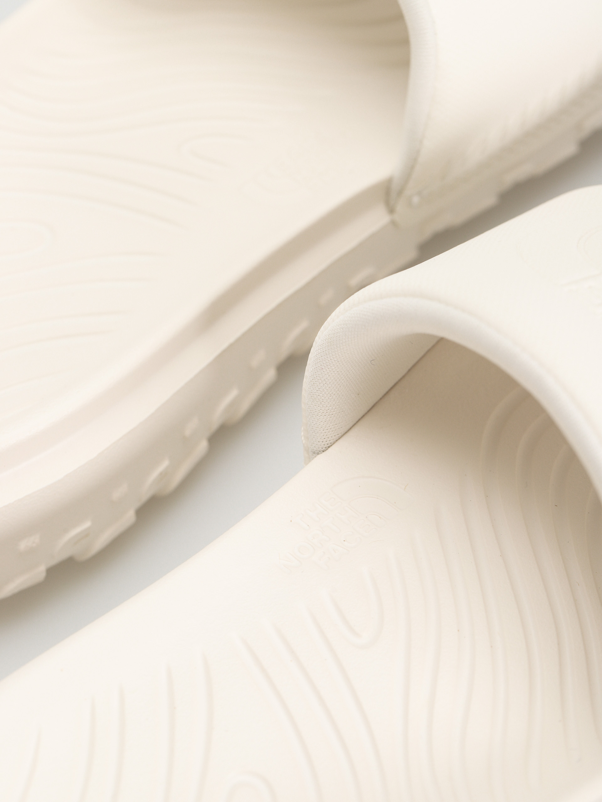 The North Face Never Stop Cush Wmn Flip Flops (white dune/white dune)