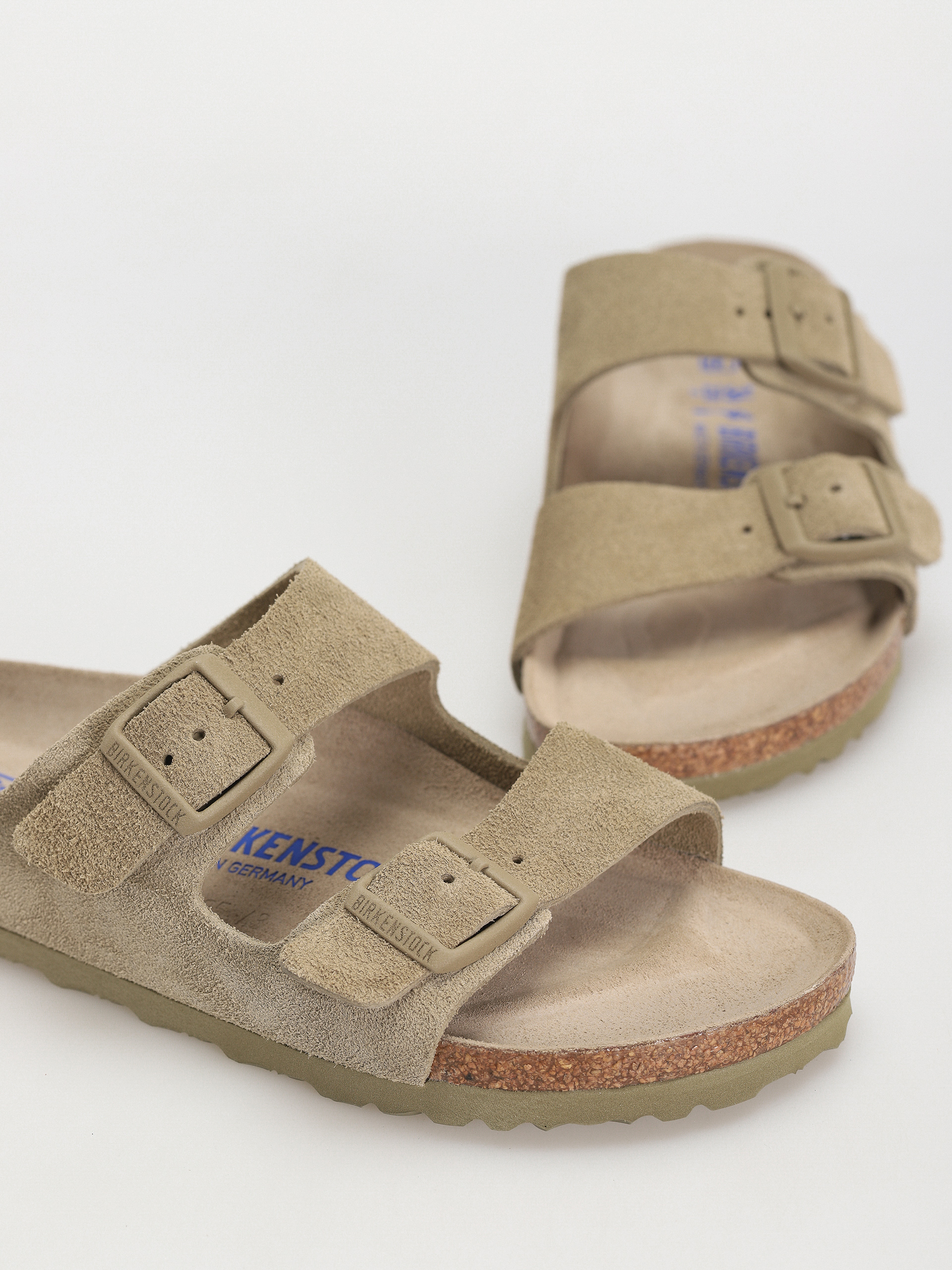 Birkenstock Flip Flops Arizona Suede Leather Narrow Wmn (faded khaki)