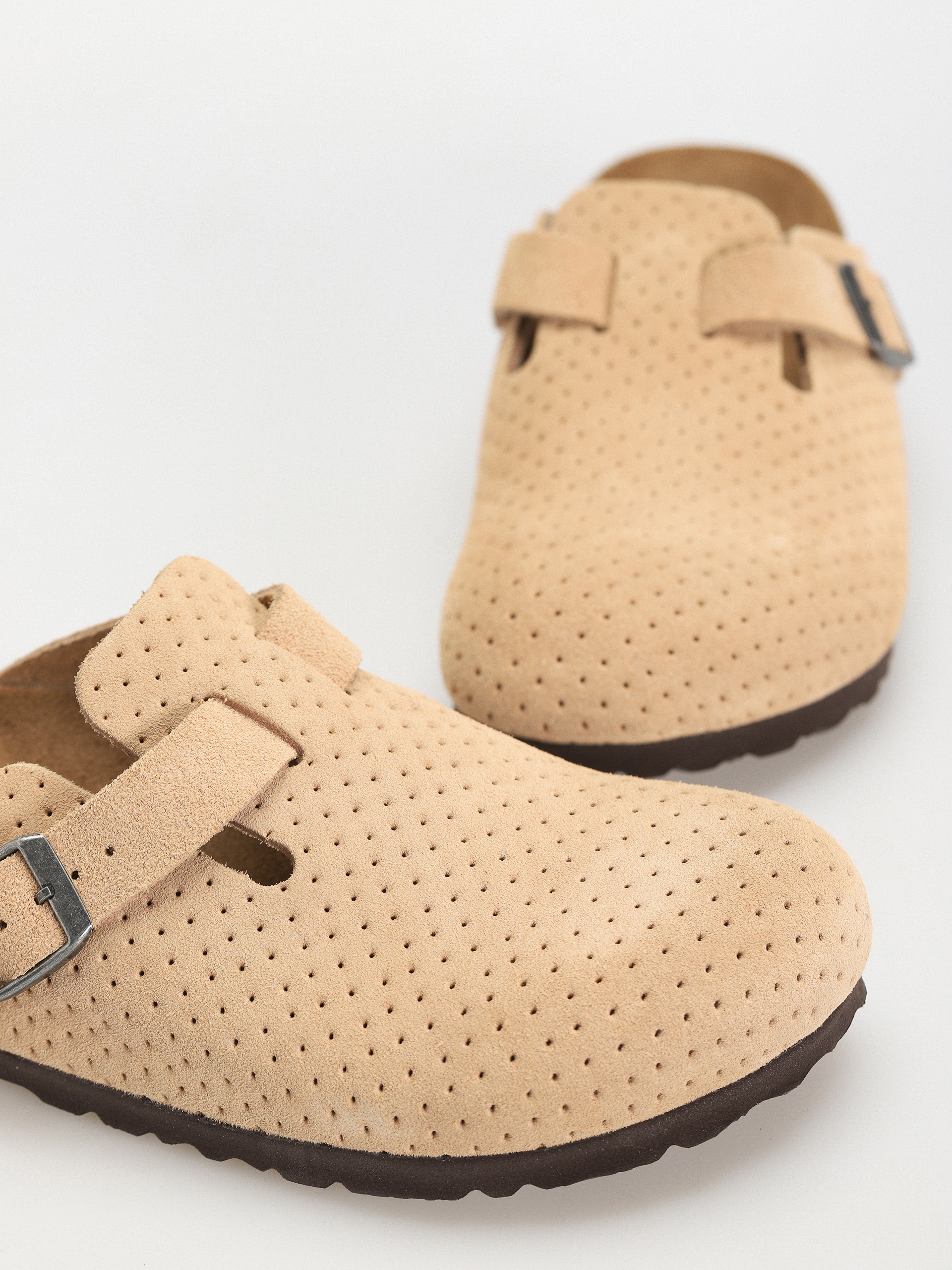 Birkenstock Flip-flops Boston Suede Embossed Narrow Wmn (emboss dots new beige)