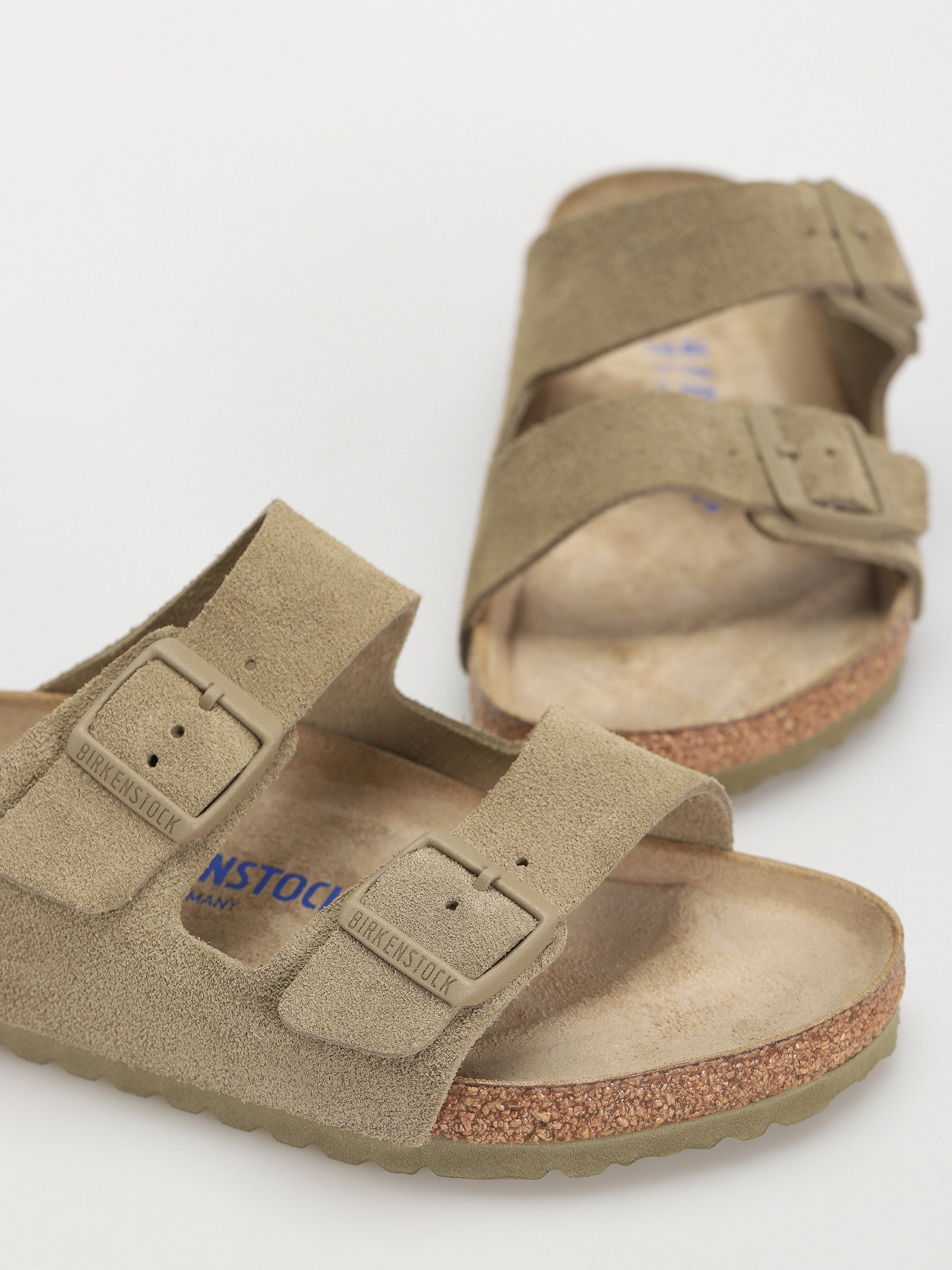 Birkenstock Flip-flops Arizona Suede Leather Regular (faded khaki)