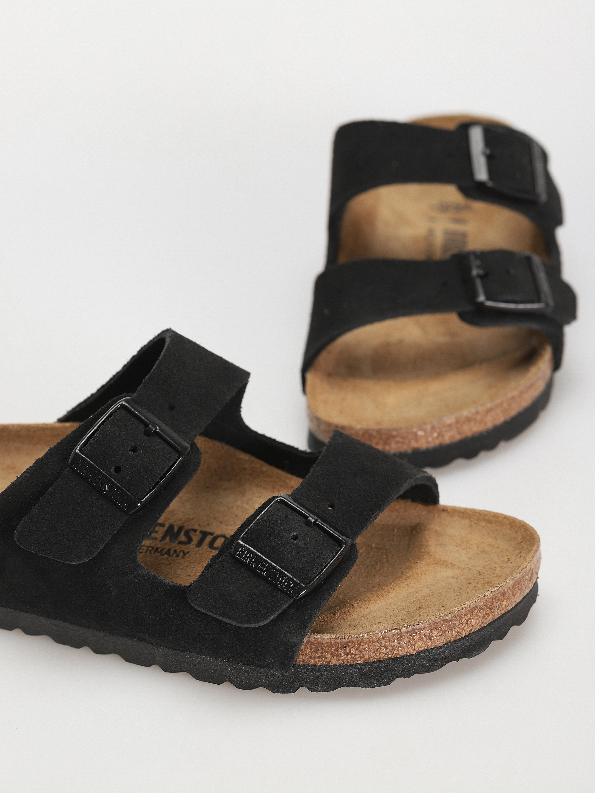 Birkenstock Flip-flops Arizona Suede Leather Narrow Wmn (black)