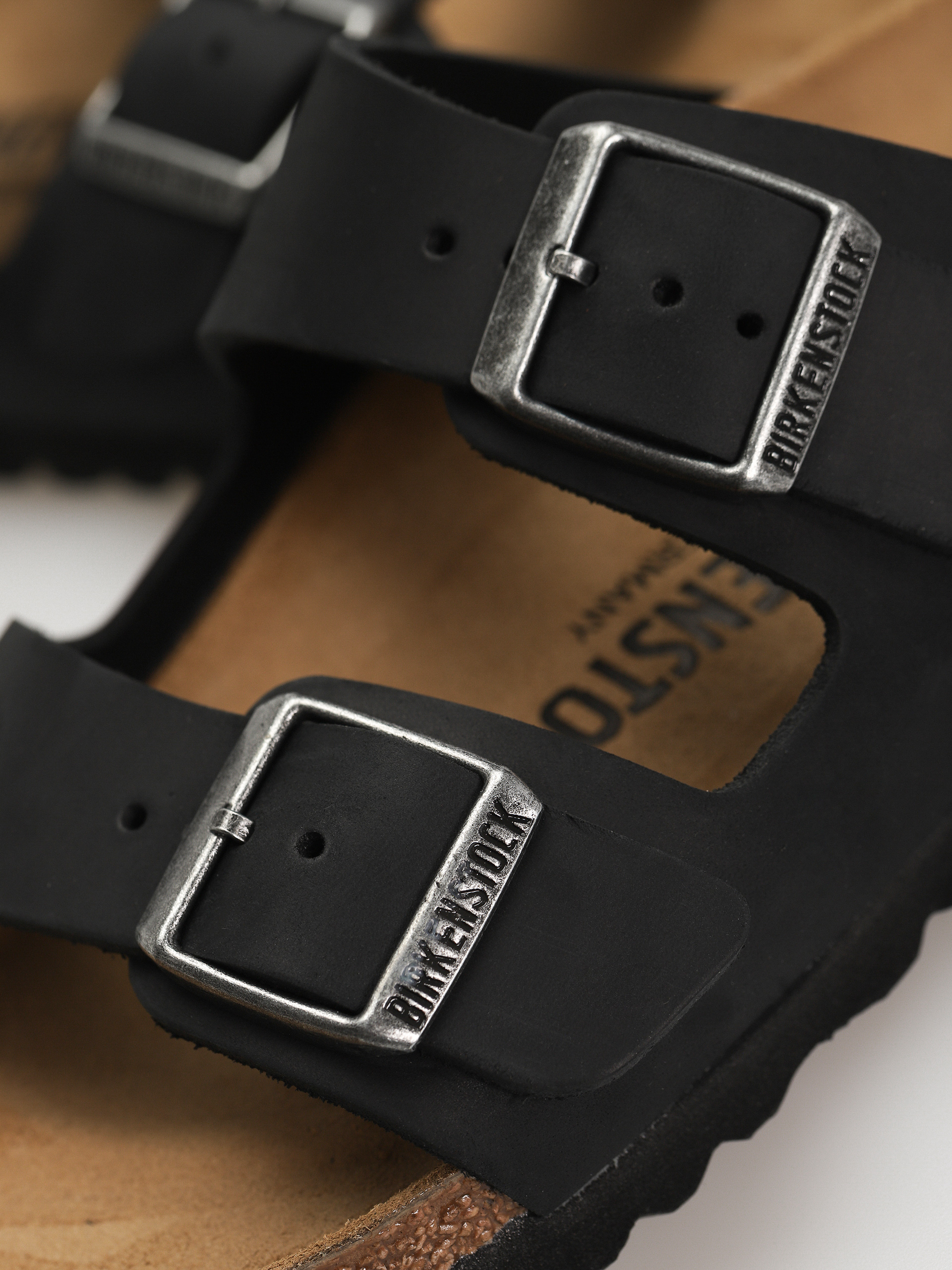 Birkenstock Flip-flops Arizona Oiled Leather Narrow Wmn (black)