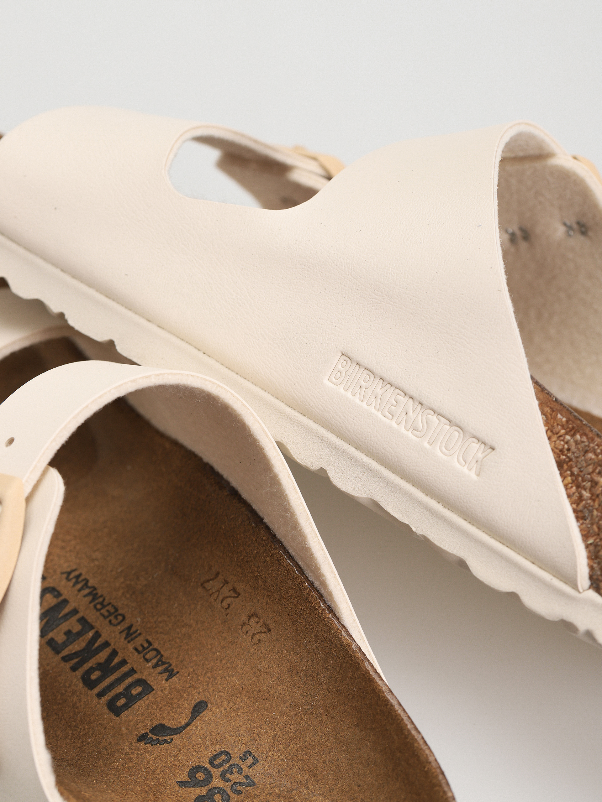 Birkenstock Arizona Birko Flor Narrow Wmn Flip Flops (eggshell)