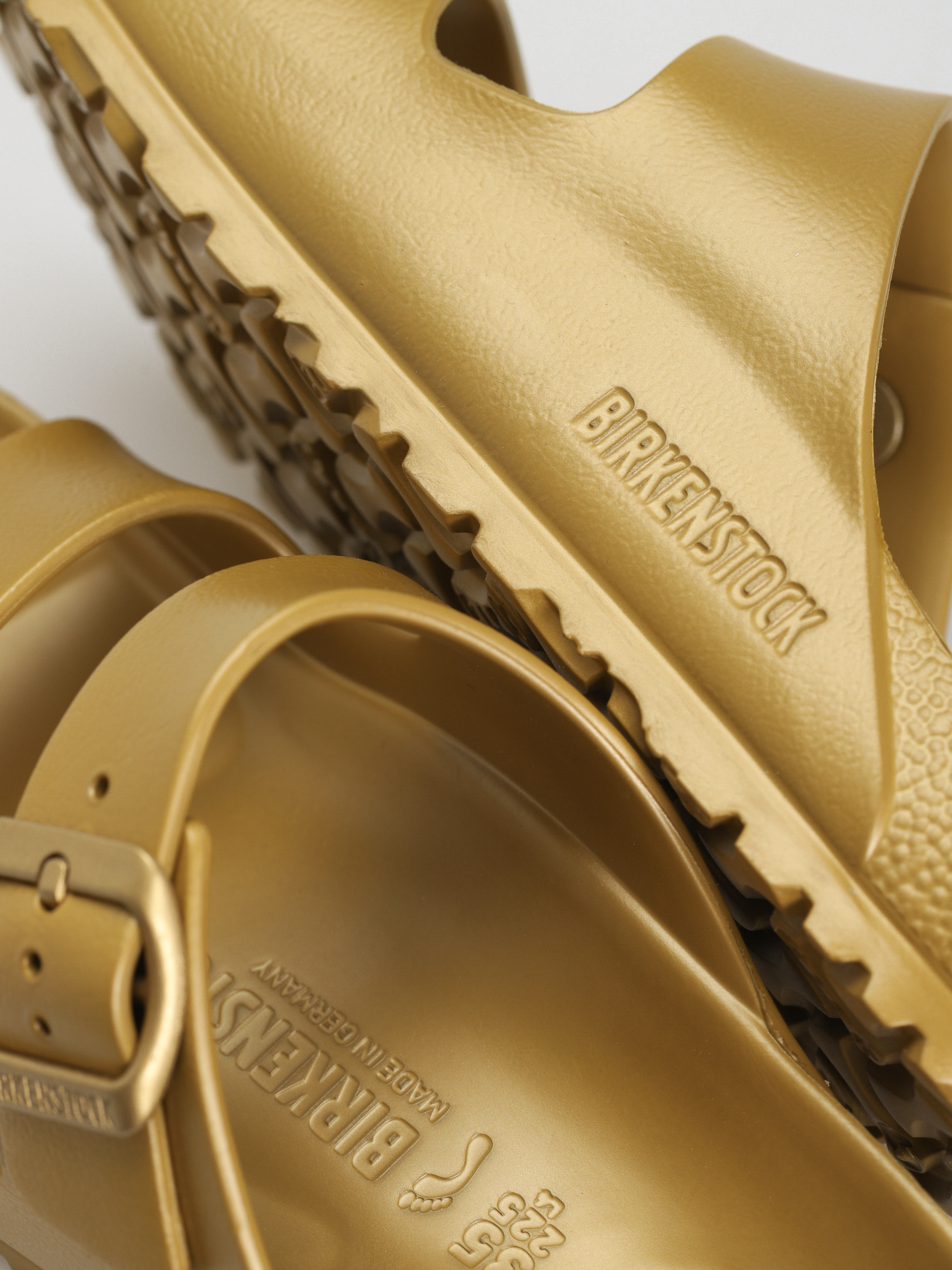 Birkenstock Arizona EVA Narrow Wmn Flip Flops (glamour gold)