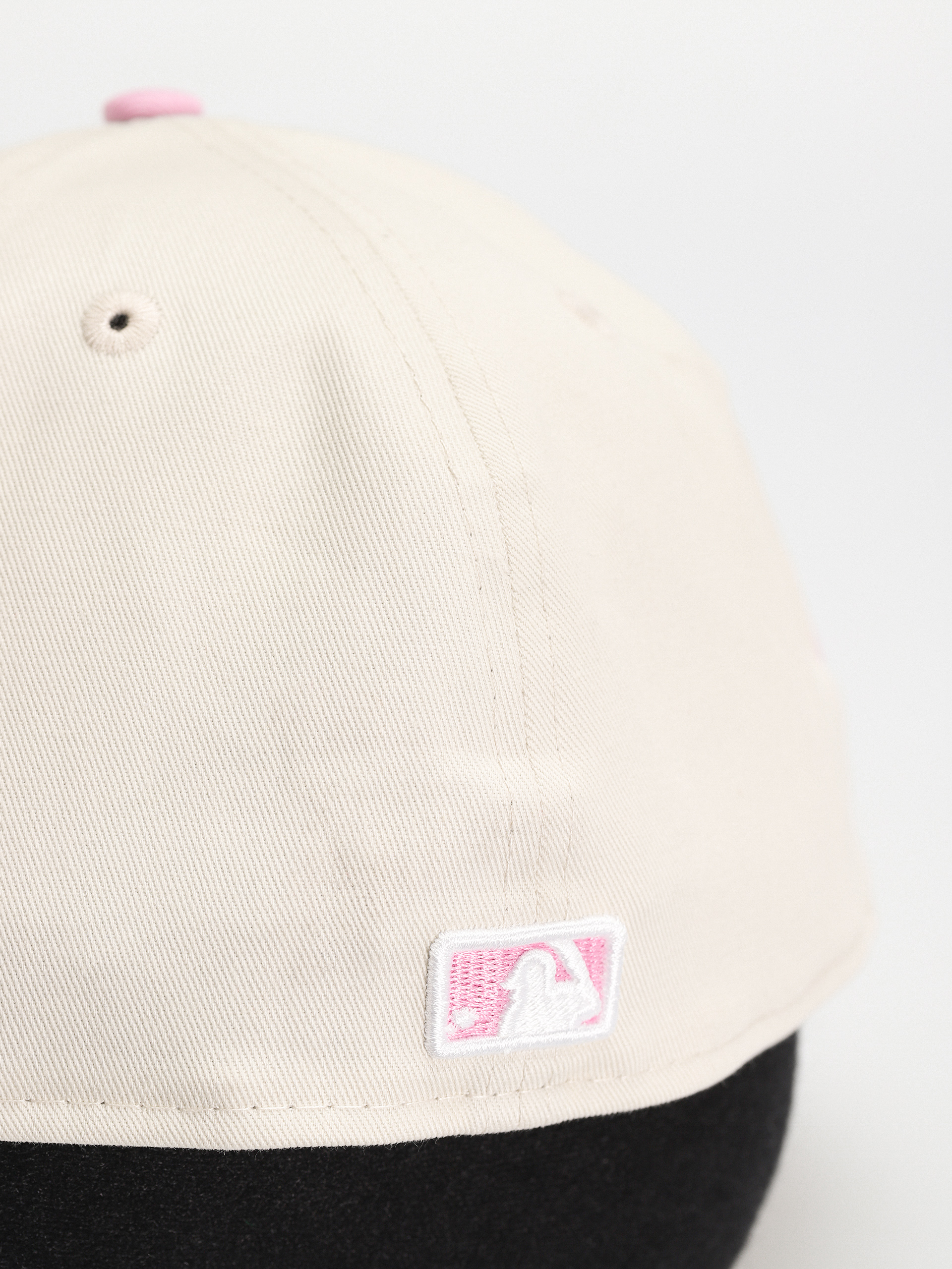 New Era White Crown 59Fifty Los Angeles Dodgers Cap (pink/ivory)