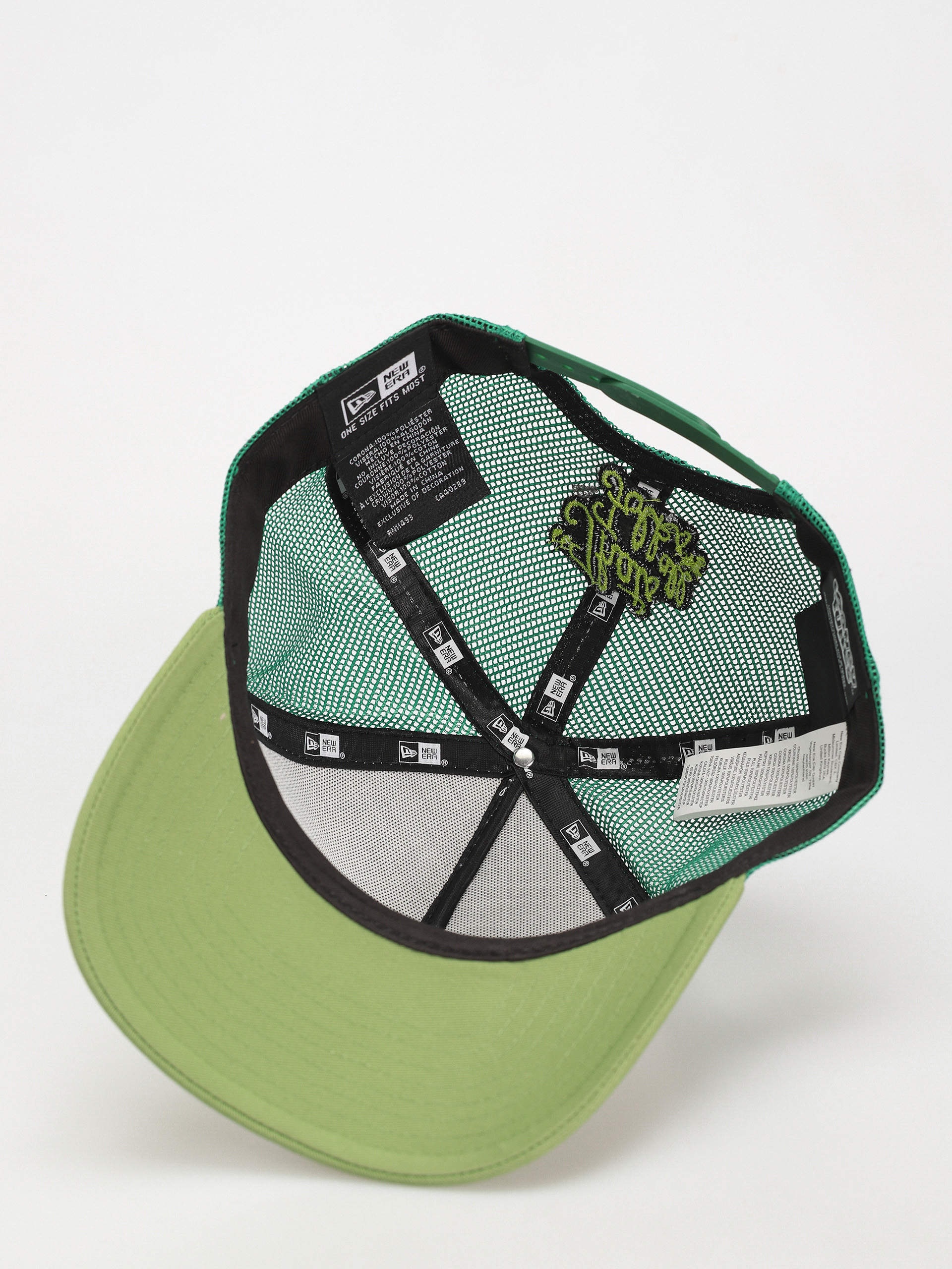 New Era Character Trucker Looney Tunes Cap (green)