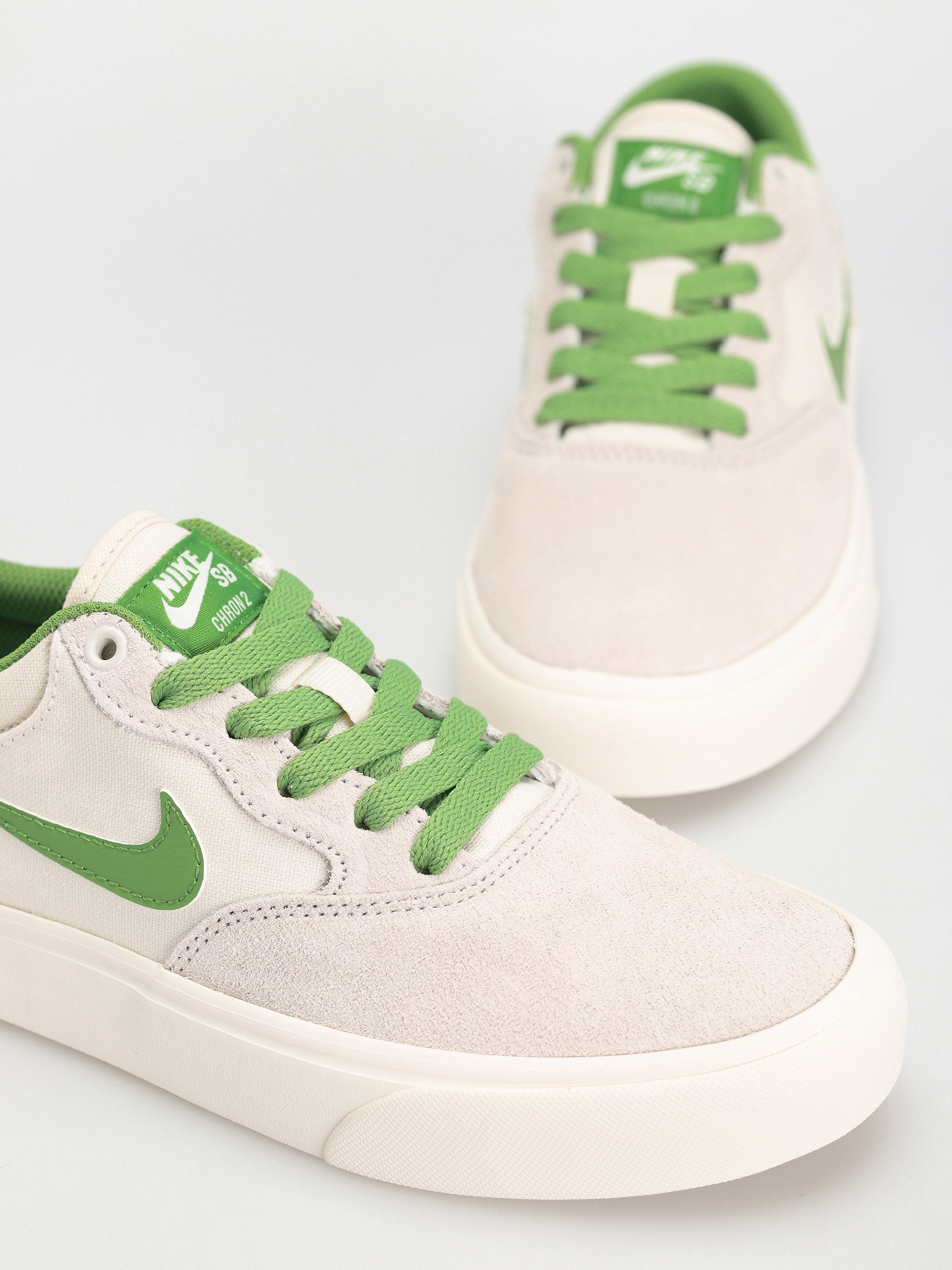 Nike SB Chron 2 Schuhe (phantom/chlorophyll summit white sail)