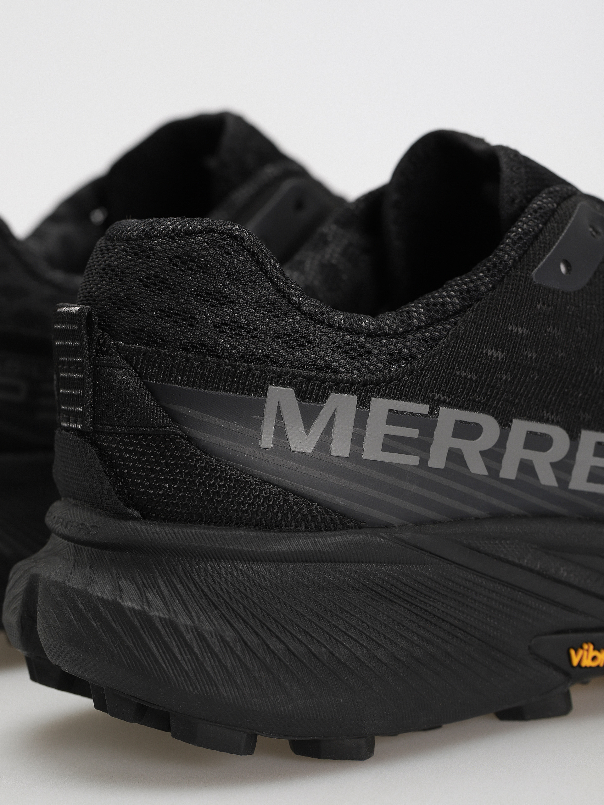 Merrell Agility Peak 5 Shoes (black/black)