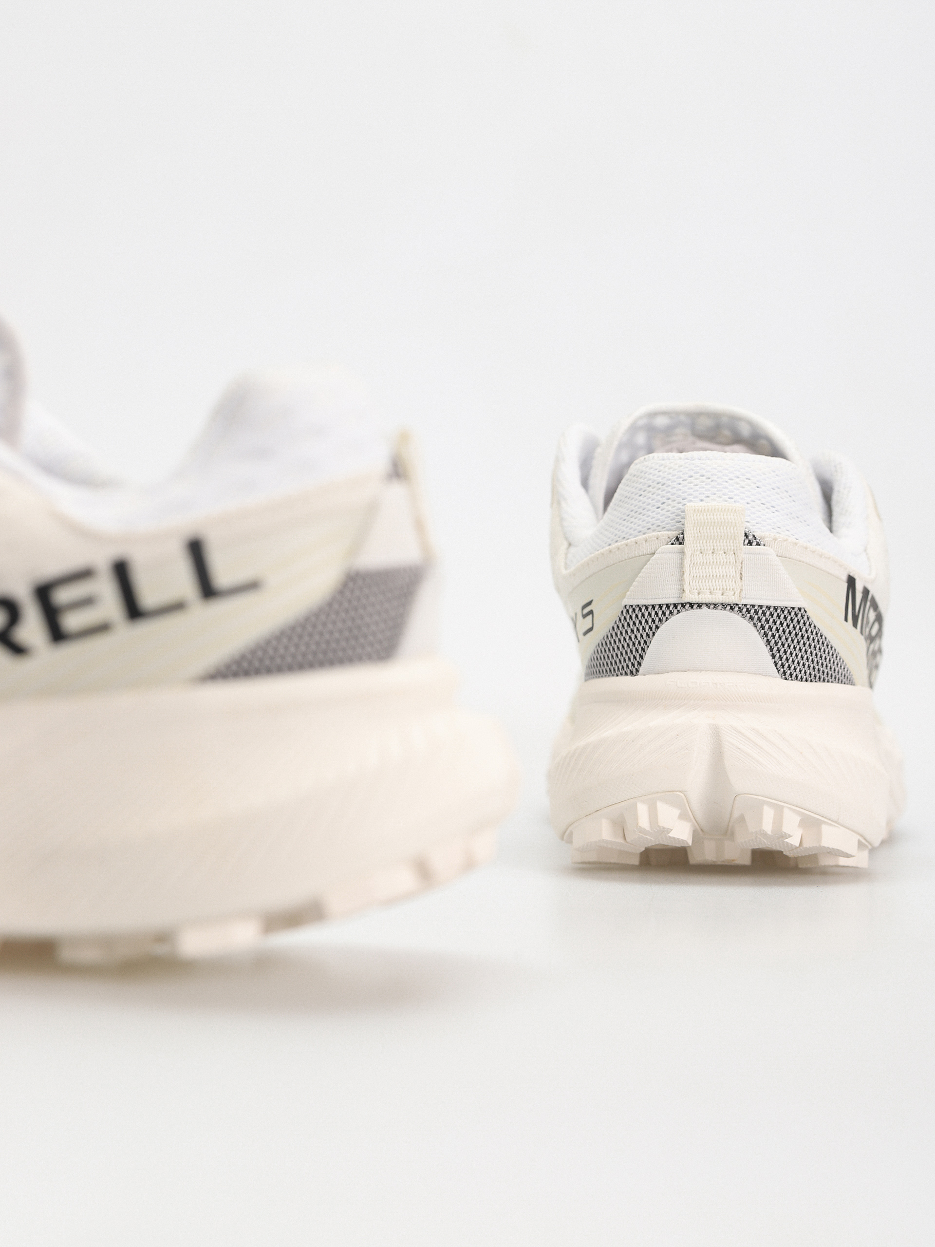 Merrell Agility Peak 5 Schuhe (white/white)