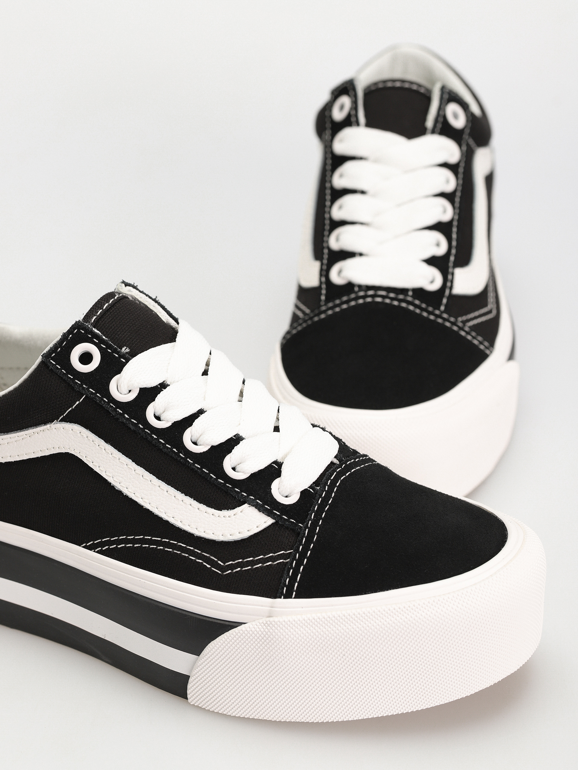 Vans Old Skool Stackform Shoes (smarten up black/white)