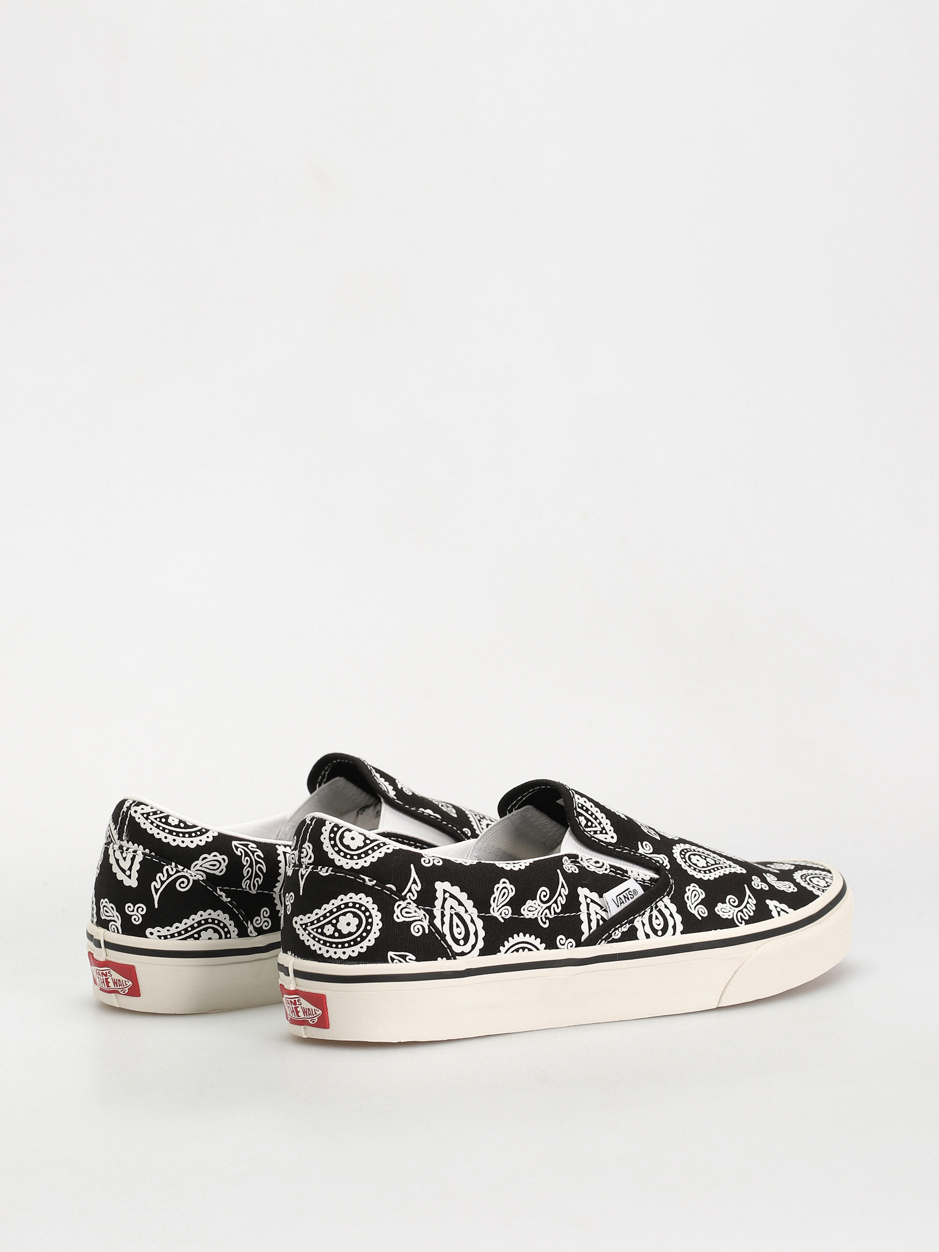 Vans Classic Slip On Shoes (primavera paisley black)