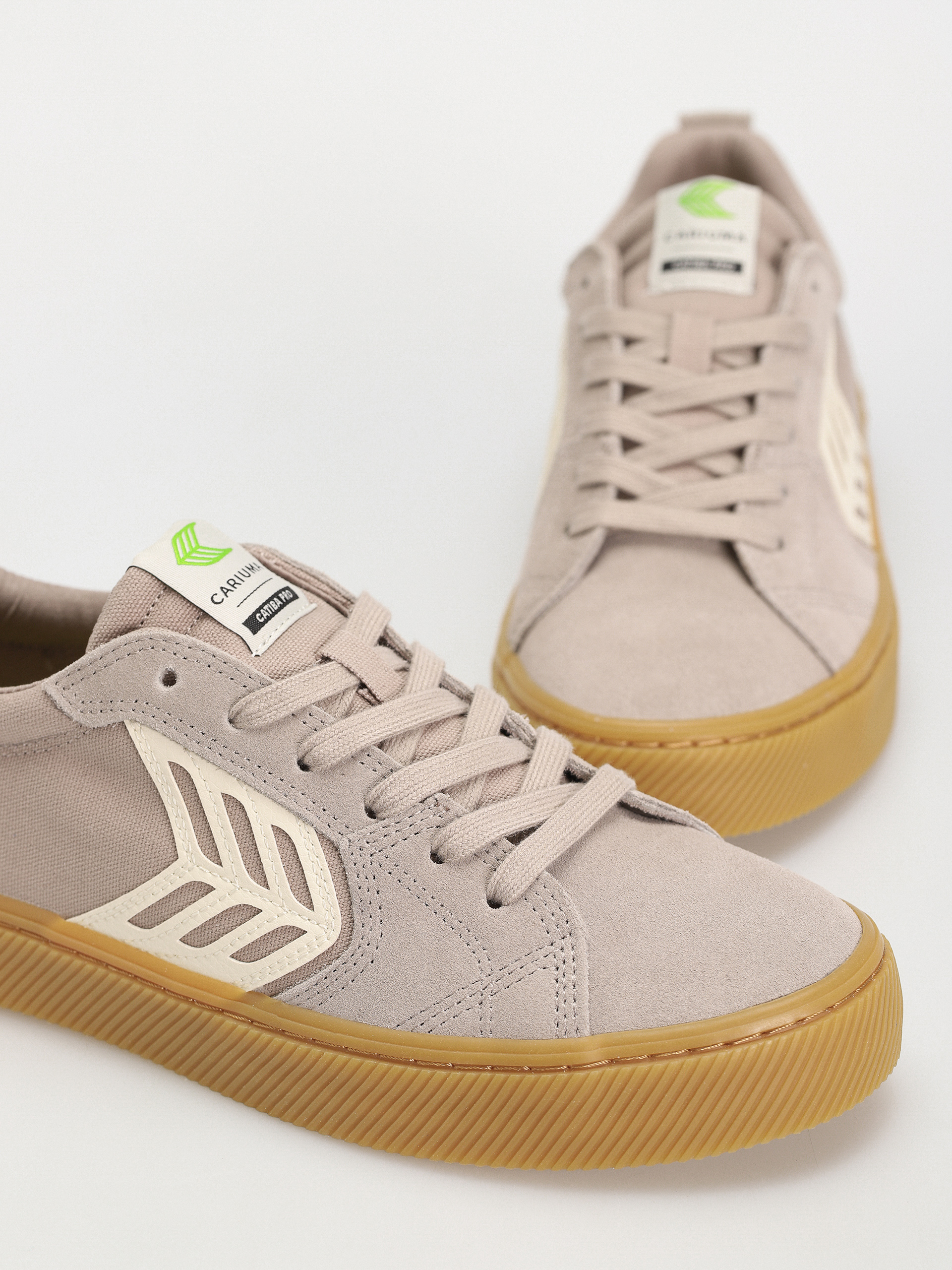 Cariuma Shoes Catiba Pro (gum cloud grey/ivory)