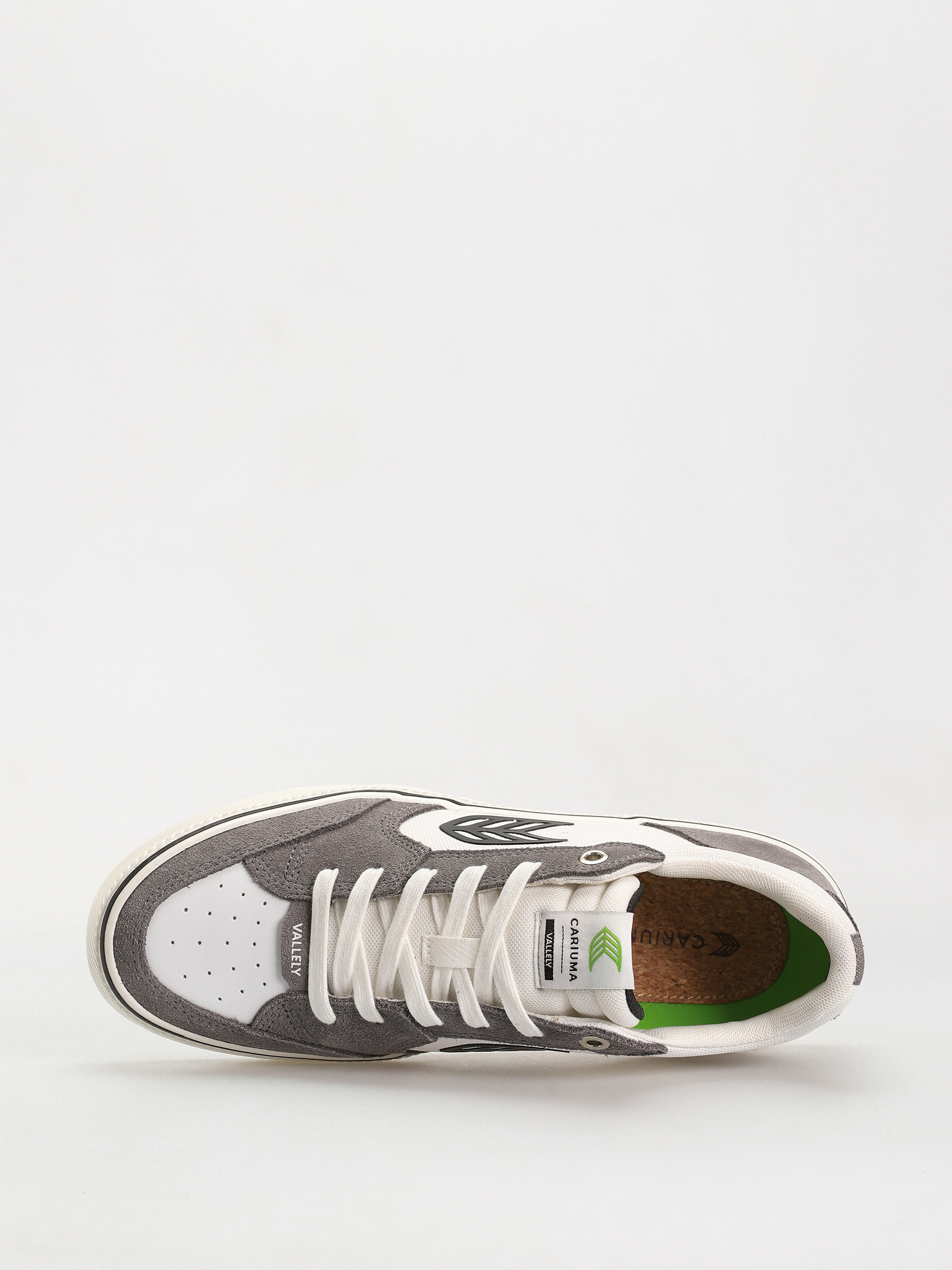 Cariuma Shoes Vallely Pro (off white/charcoal grey)