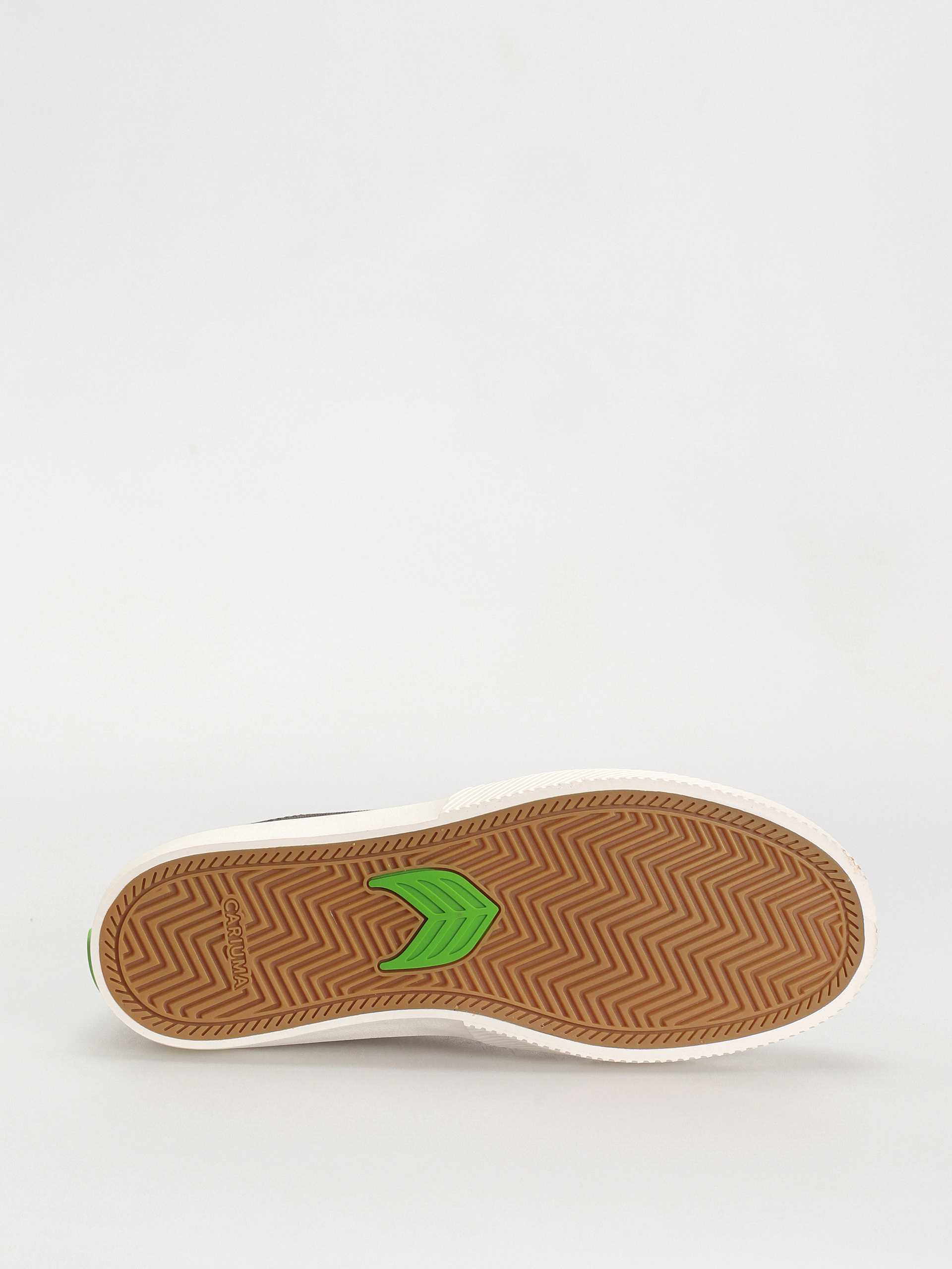 Cariuma Shoes Naioca Pro (jet black/dark grey)