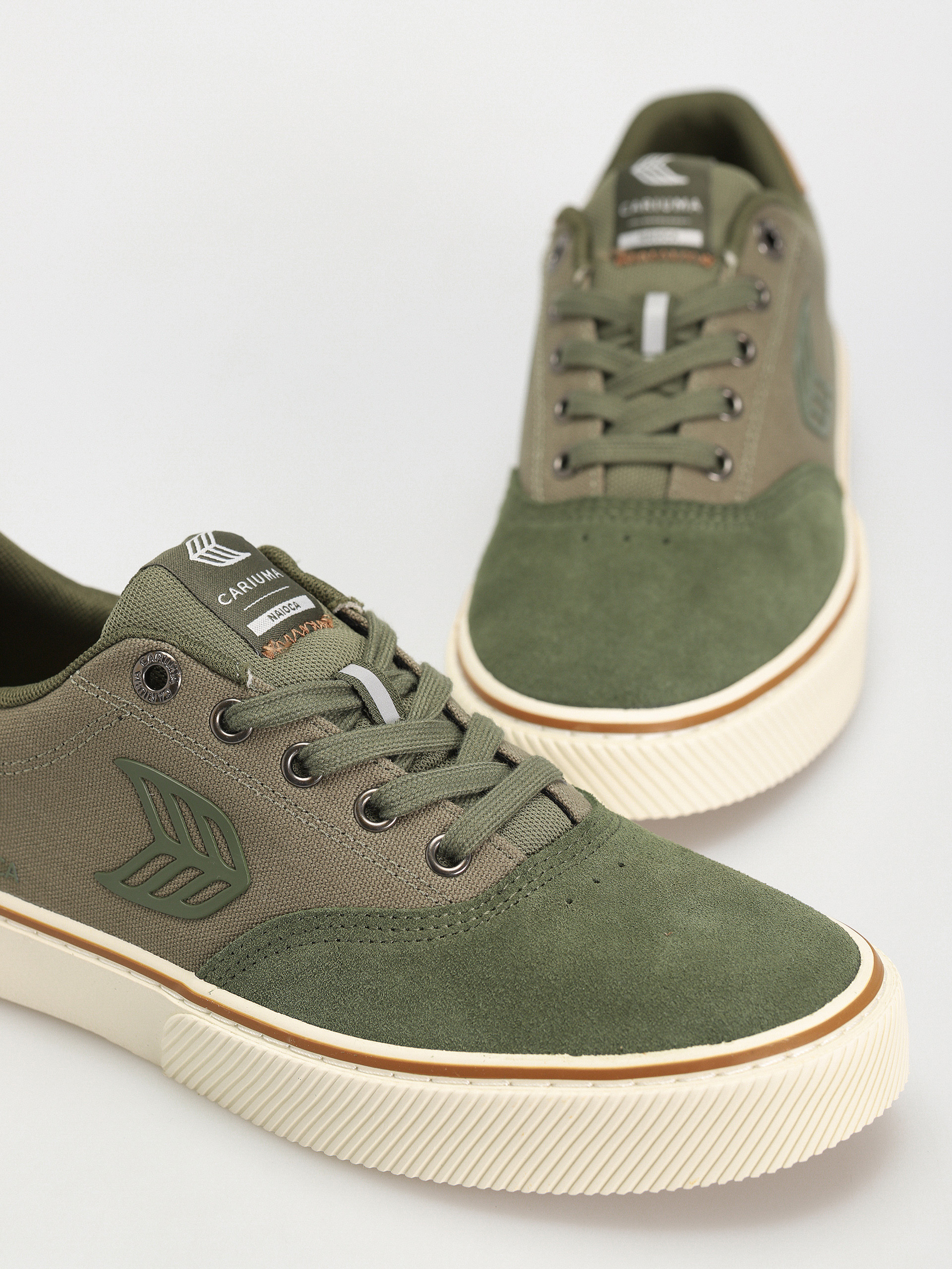 Cariuma Schuhe Naioca Pro (bronze green)