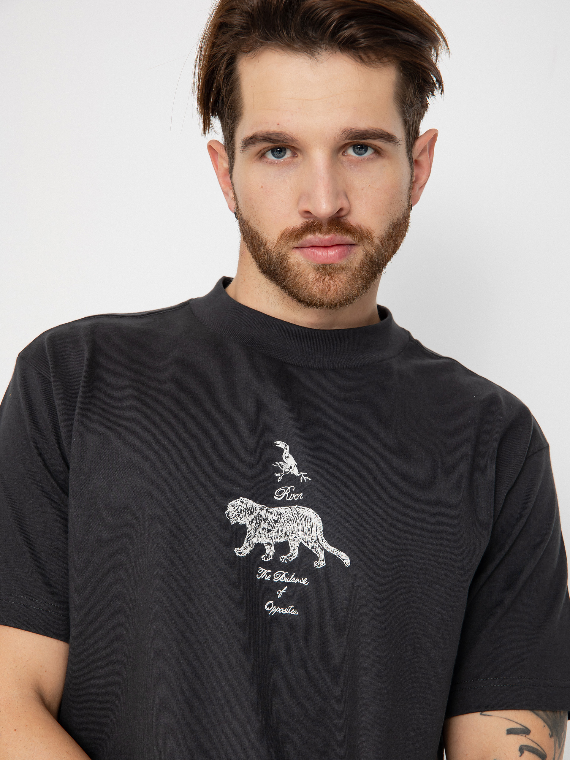 RVCA Tiger Style T-Shirt (washed black)