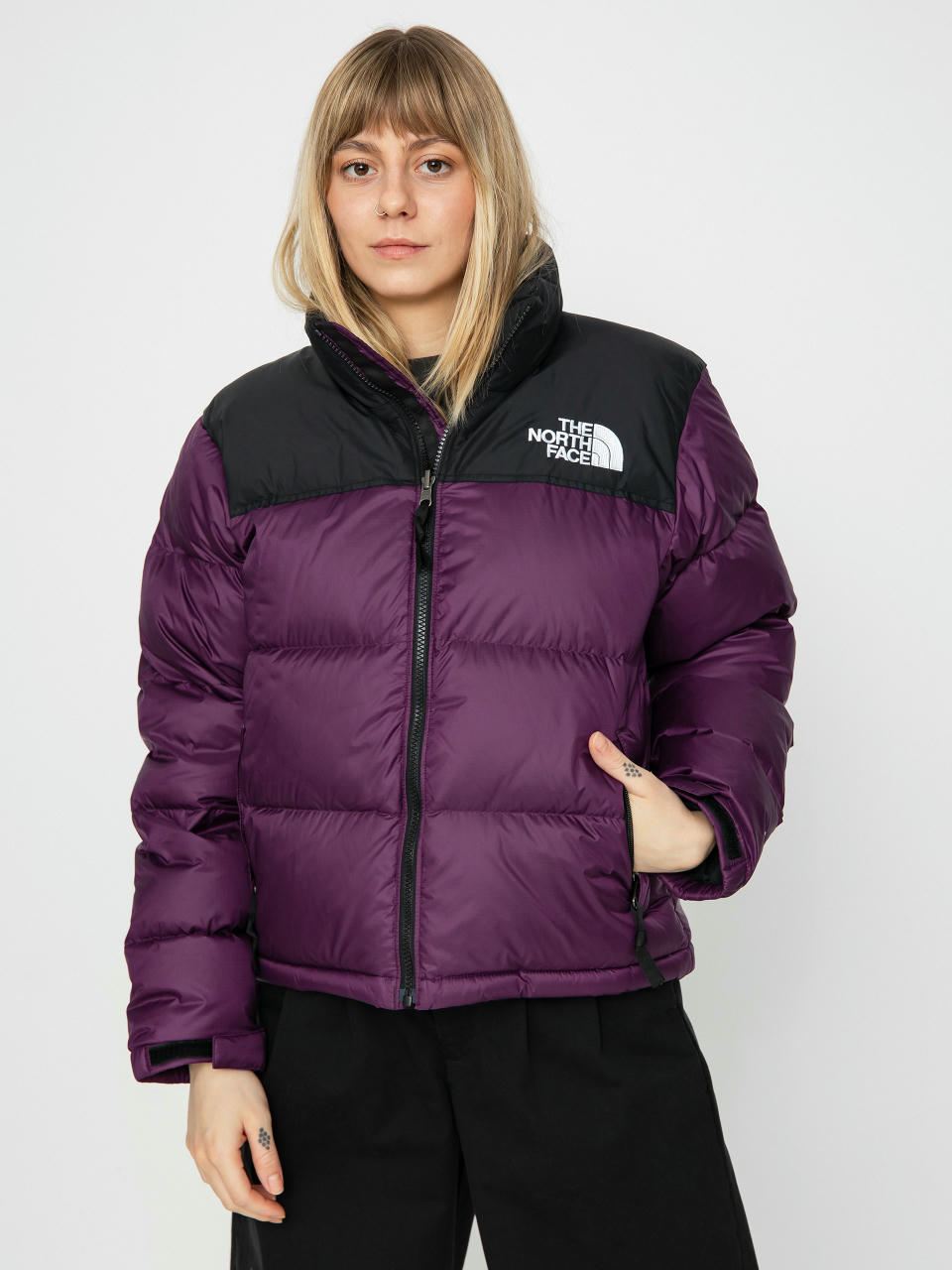 The North Face 1996 Retro Nuptse Wmn Jacke (black currant purple)