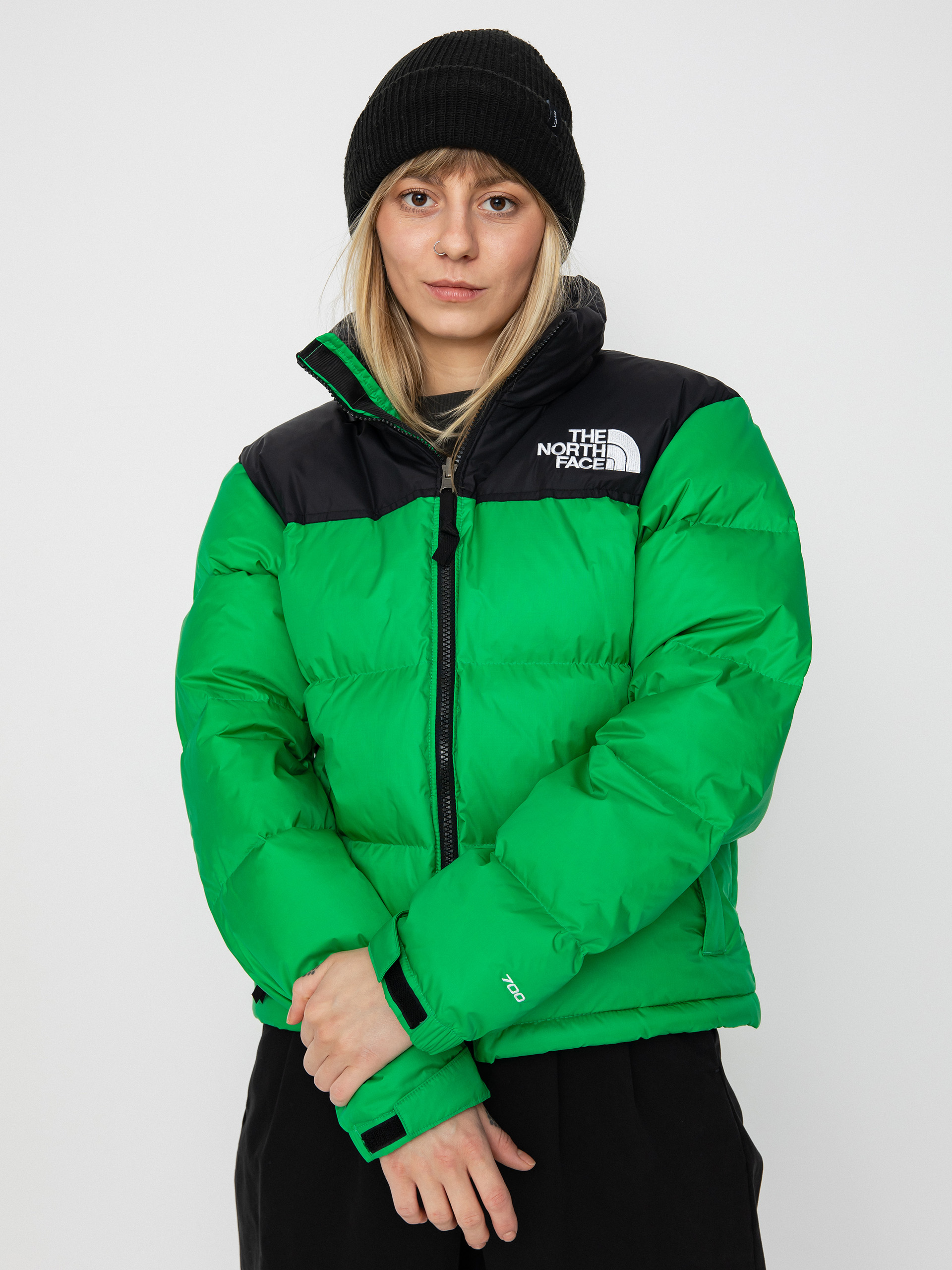 The North Face 1996 Retro Nuptse Wmn Jacket green optic emerald