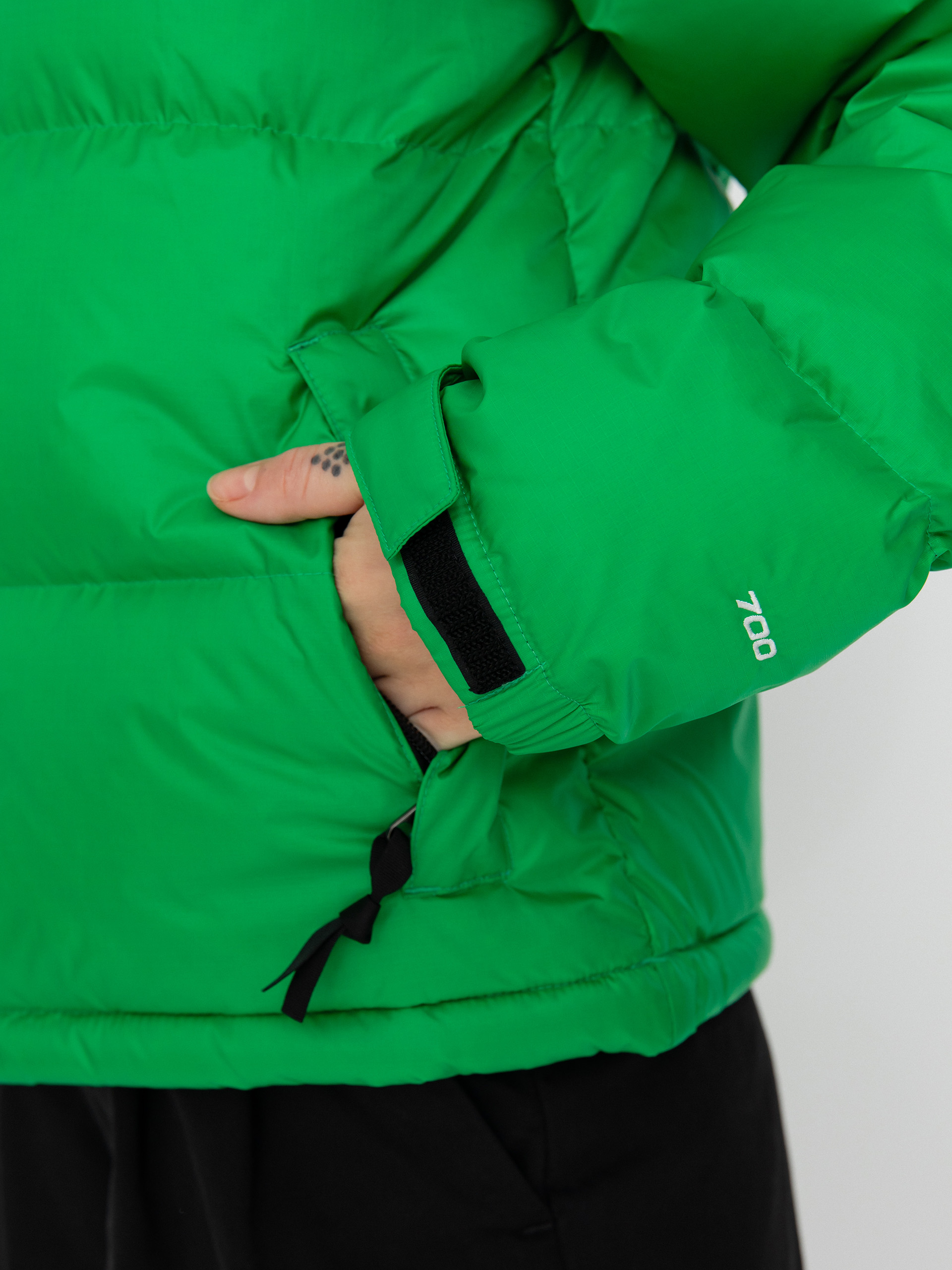 The North Face 1996 Retro Nuptse Wmn Jacke (optic emerald)