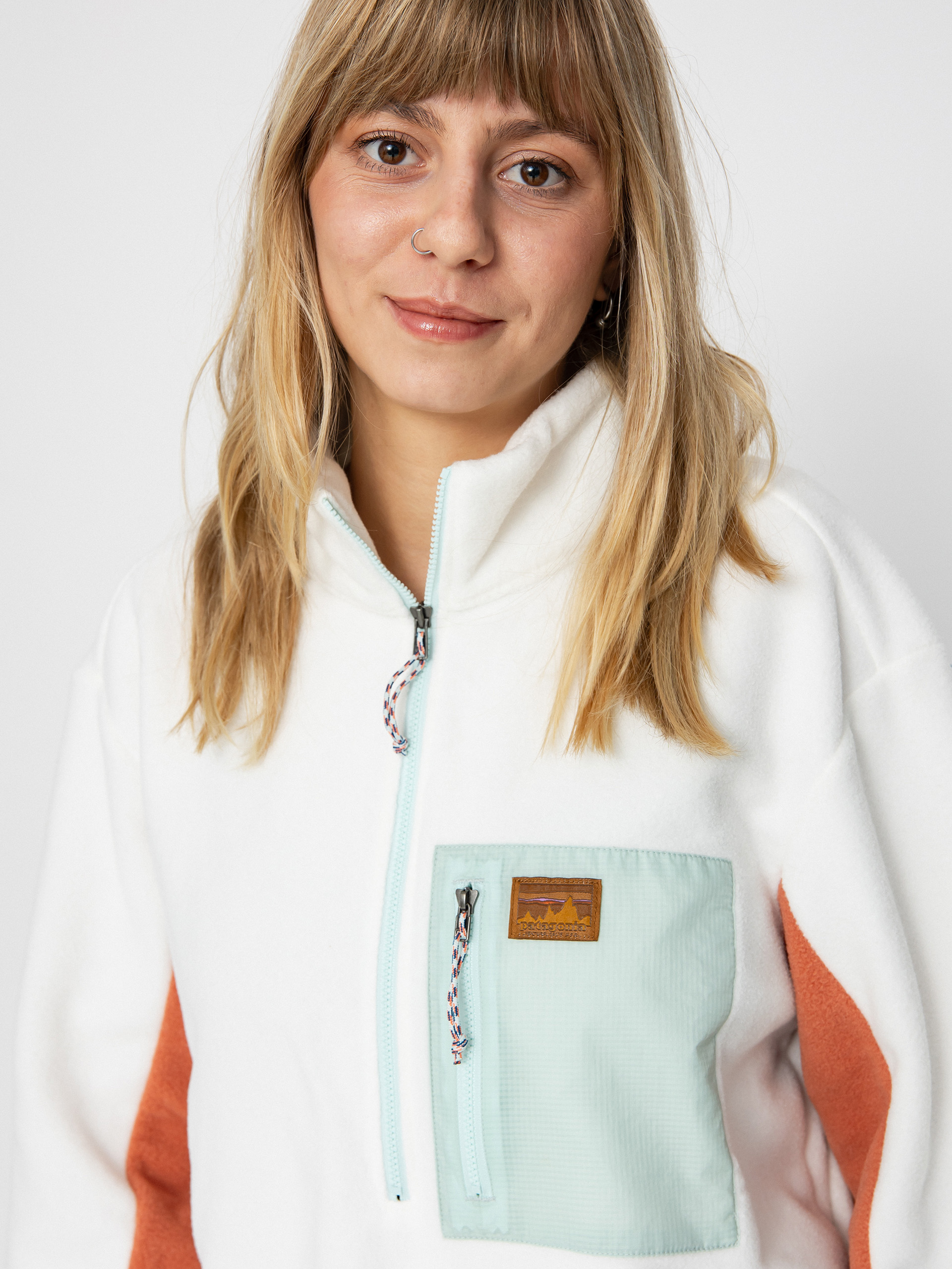 Womens Patagonia Microdini 1/2 Zip Fleece  (birch white)