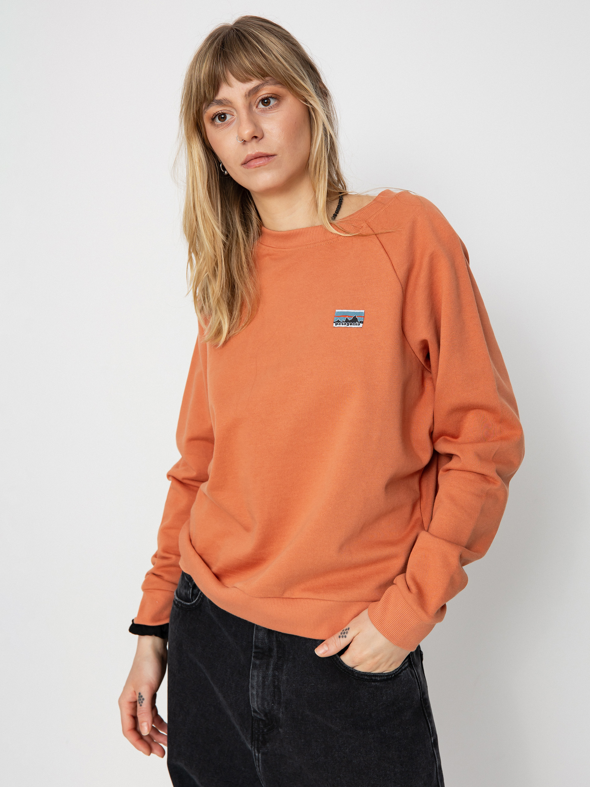 Patagonia Sweatshirt Regenerative Organic Certified Cotton Essential Wmn orange sienna clay