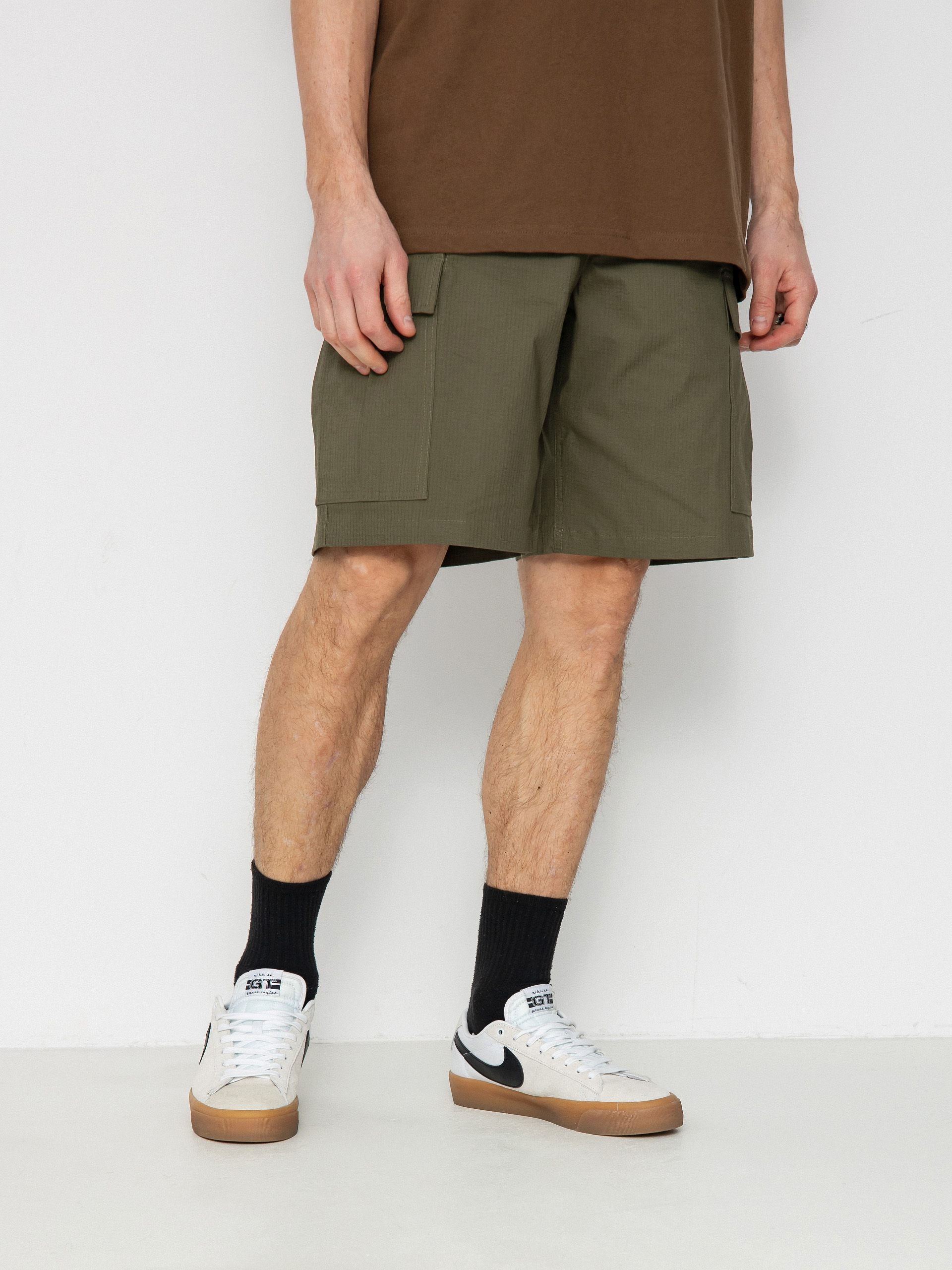 Nike SB Kearny Shorts (medium olive)