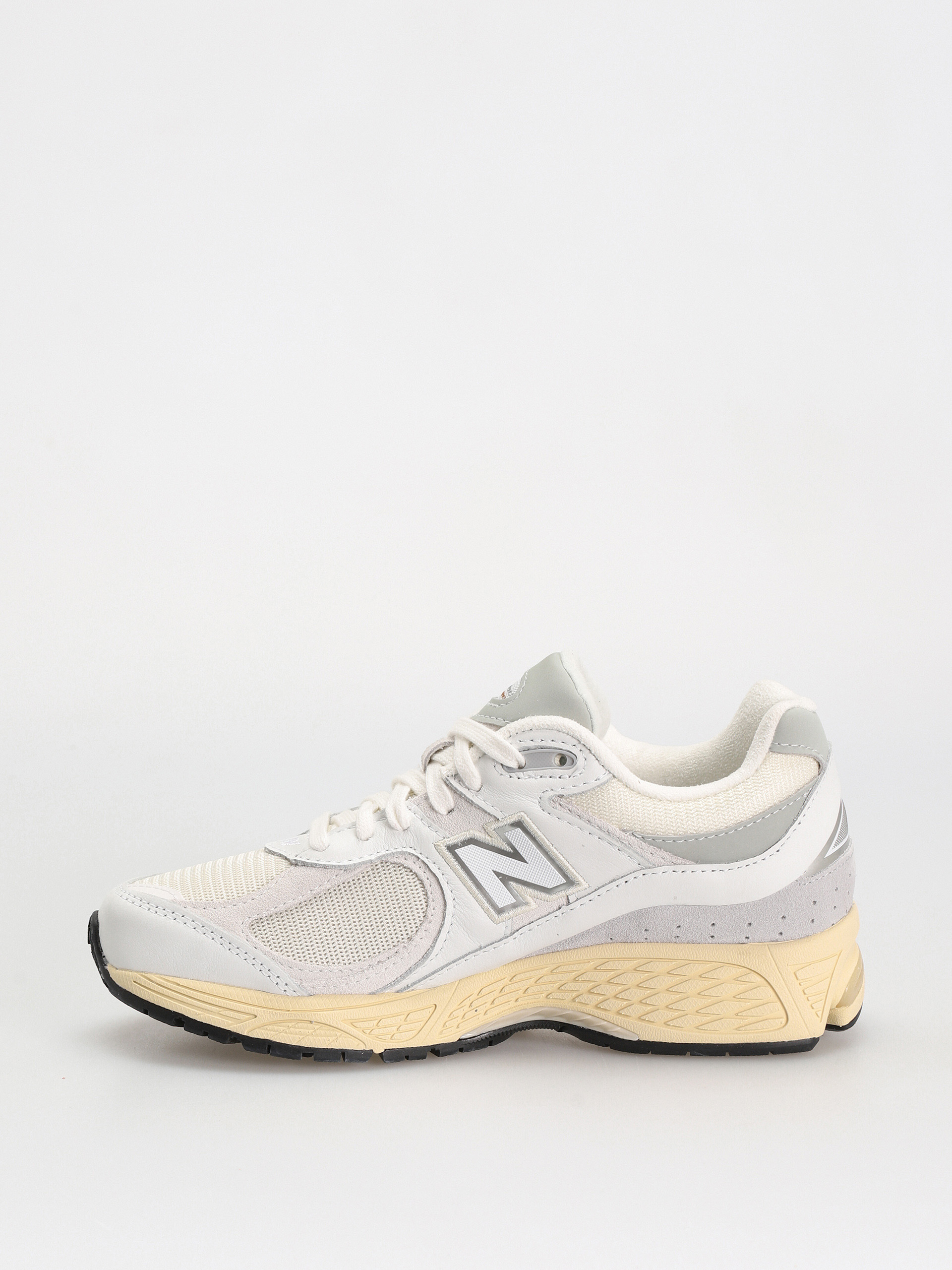 New Balance Shoes 2002 (white)