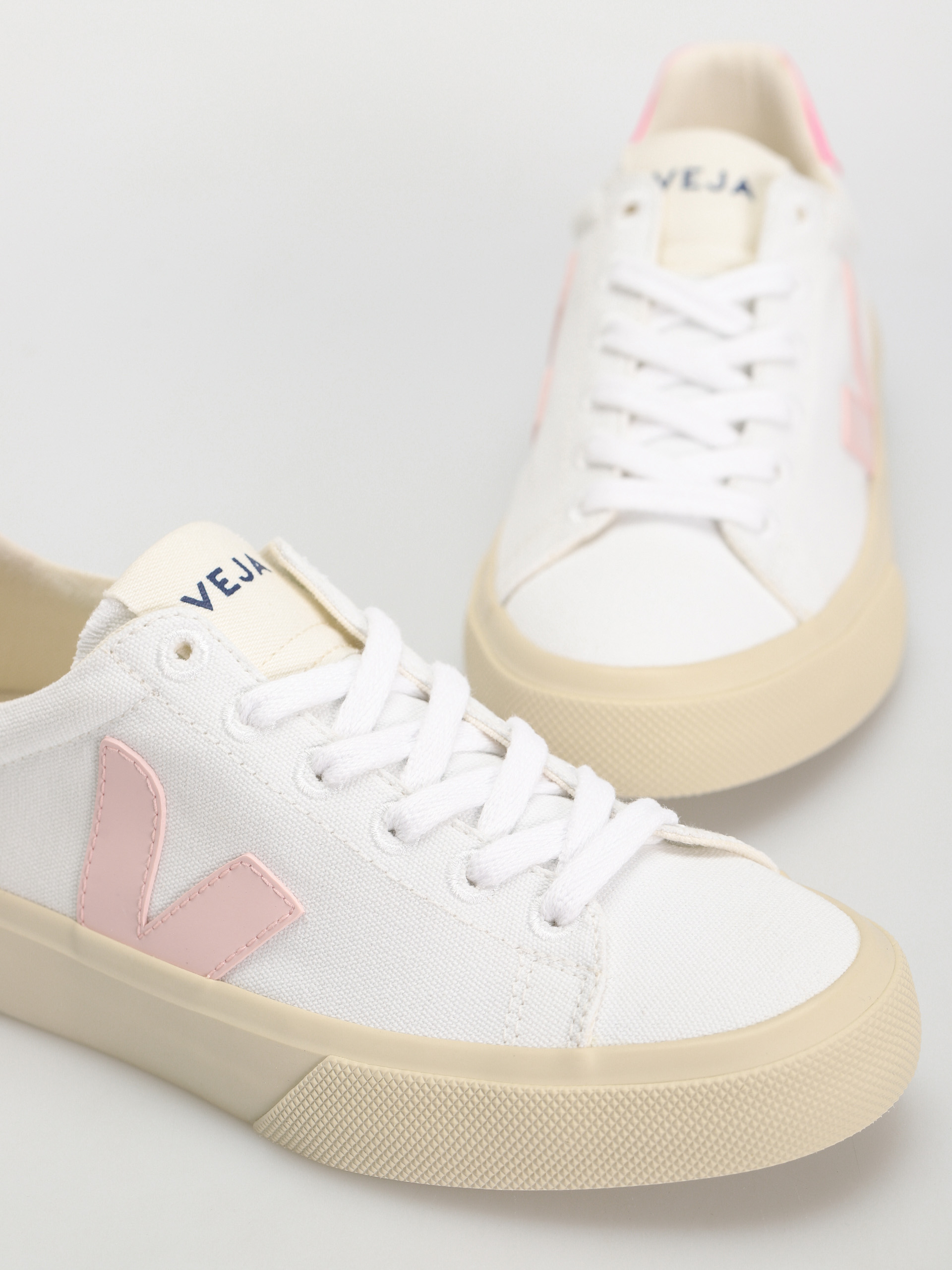 Veja Campo Canvas Wmn Schuhe (white petale sari)
